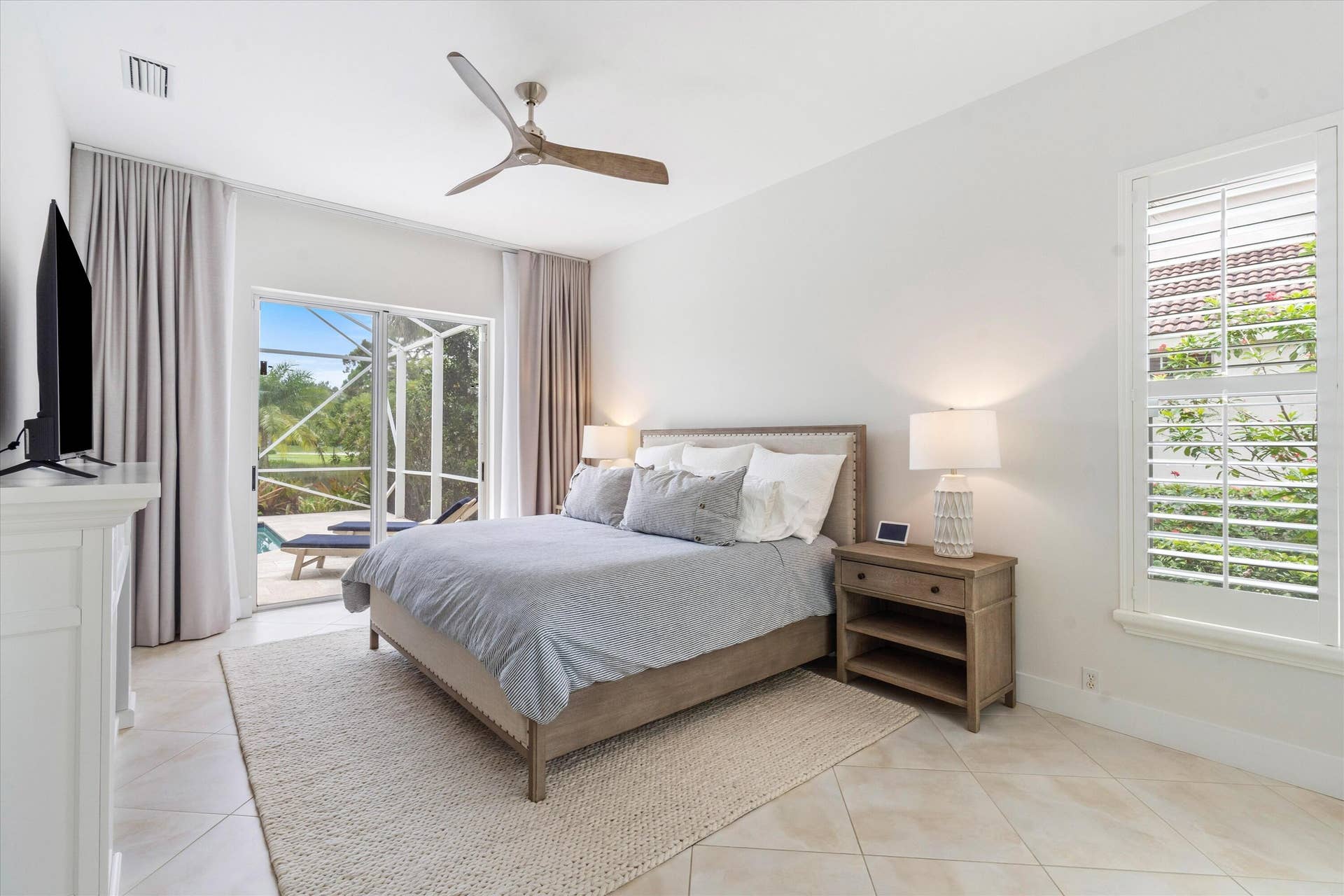 8170 Bob-O-Link Drive, West Palm Beach, FL 33412 electric curtains