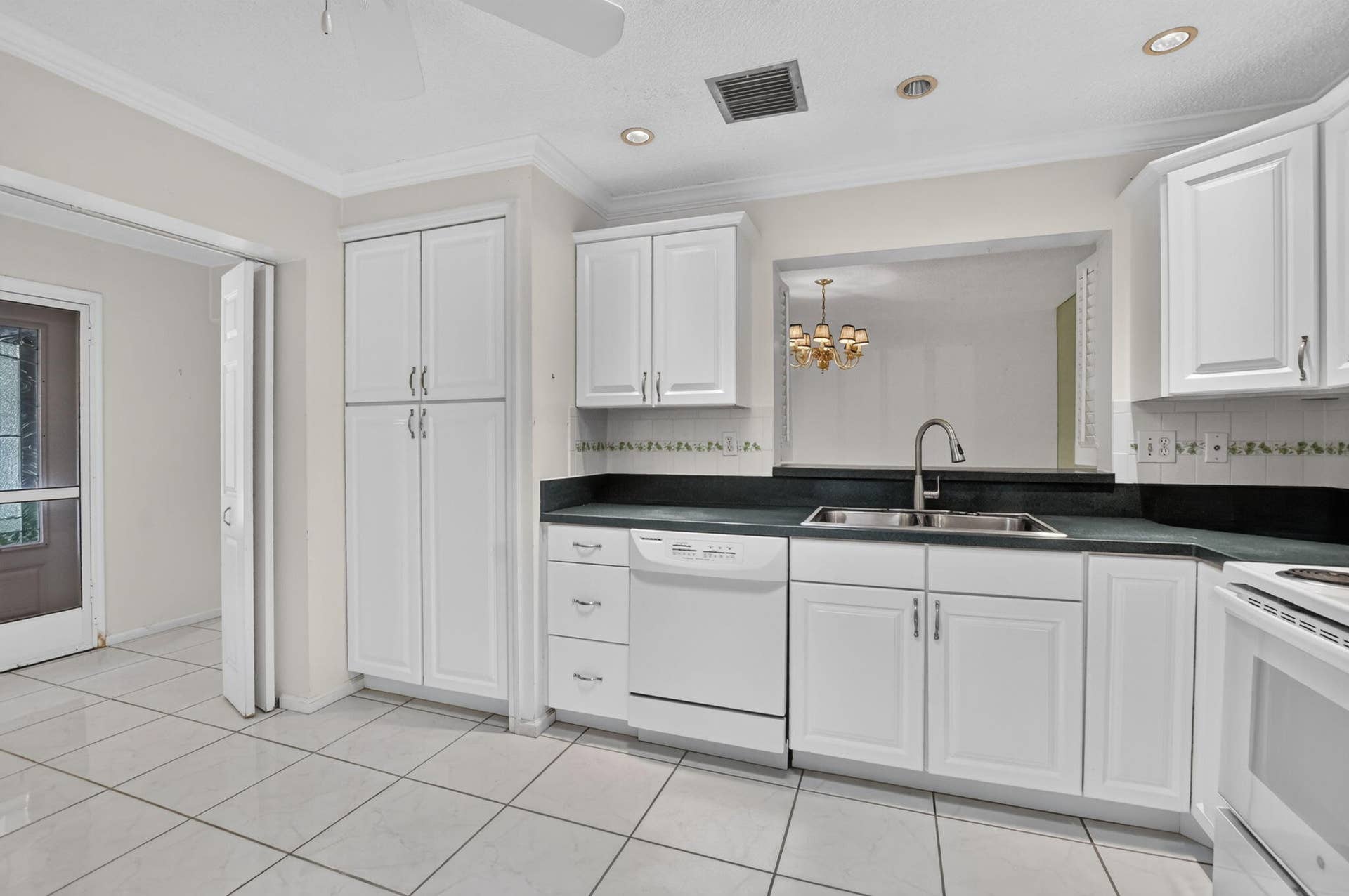 21718 San Simeon Circle, Boca Raton, FL 33433 40-web-or-mls-DSC_7930