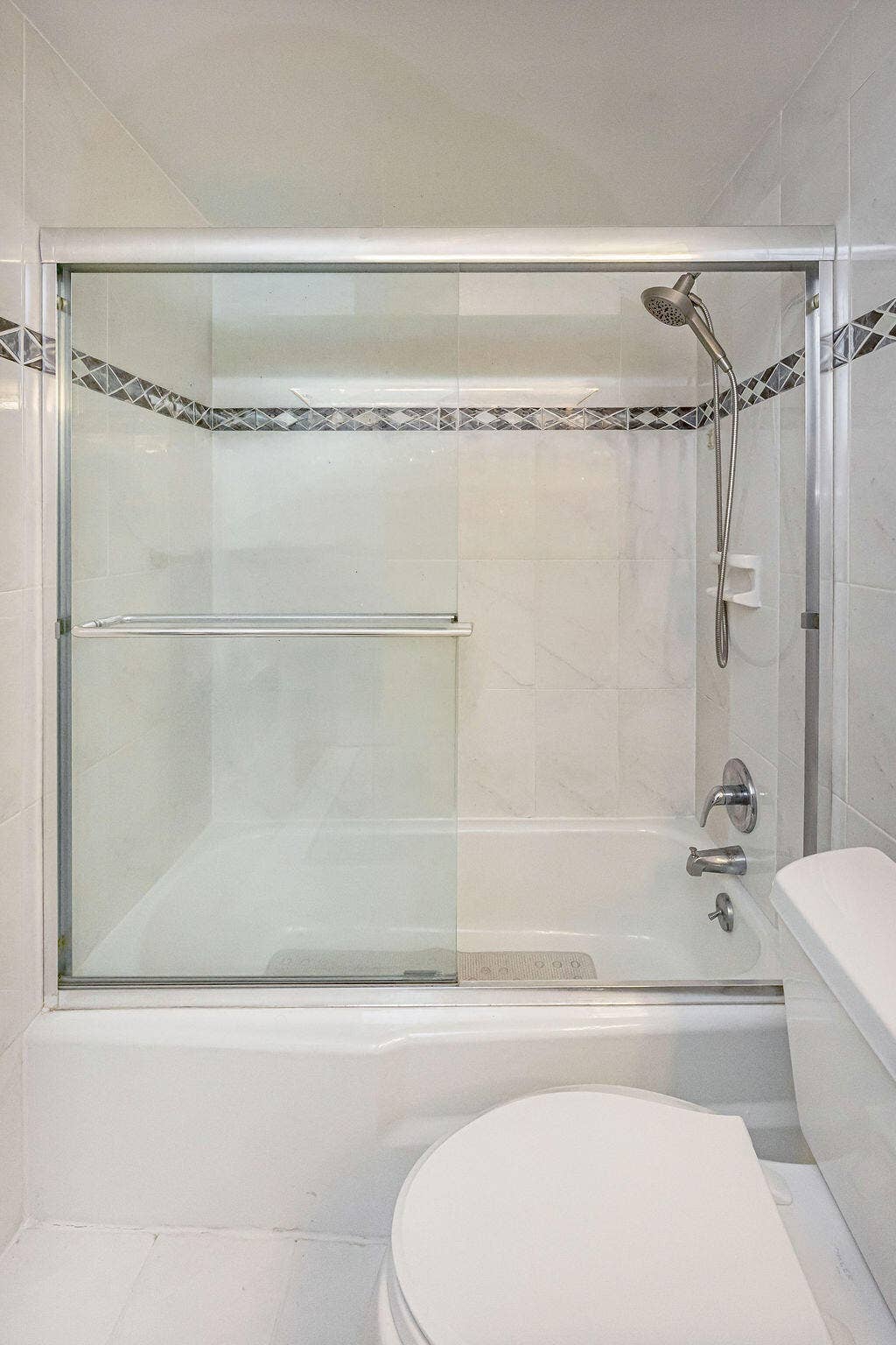 5601 Collins Avenue, #816, Miami Beach, FL 33140 0032_2862