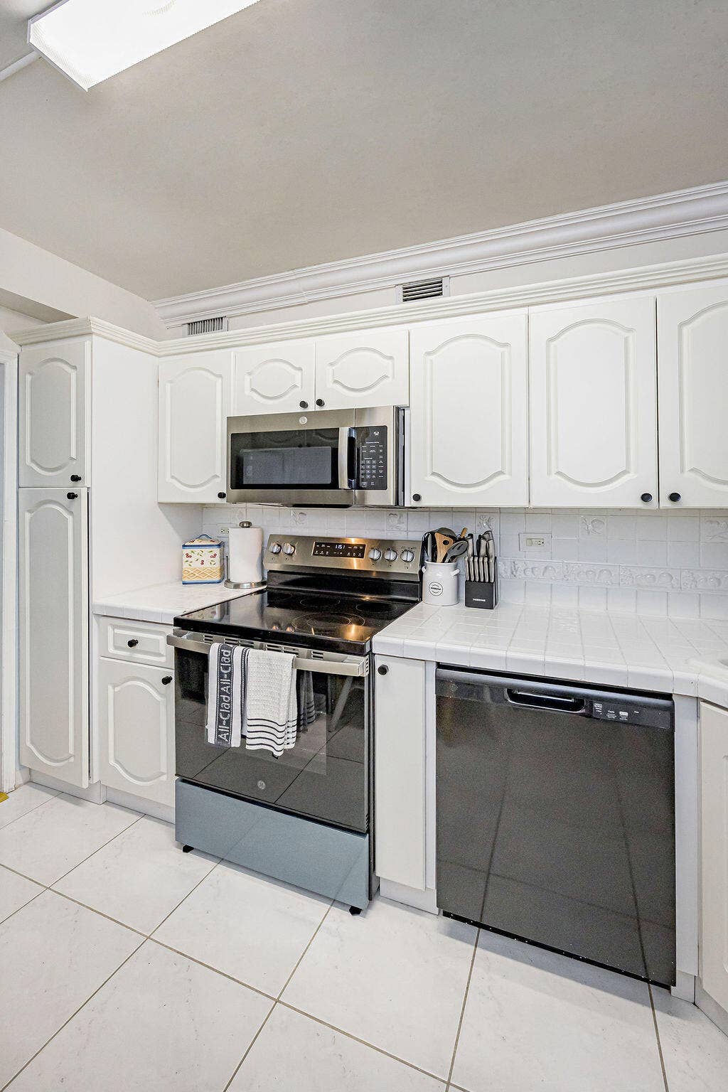 5601 Collins Avenue, #816, Miami Beach, FL 33140 0012_2790