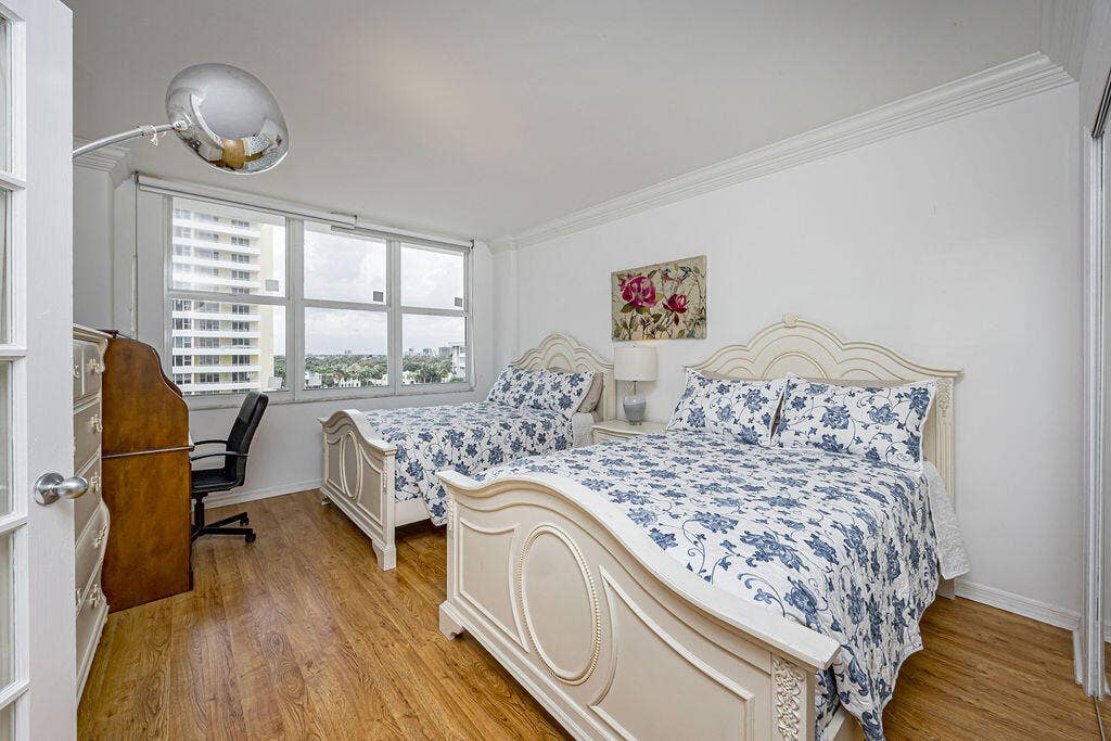 5601 Collins Avenue, #816, Miami Beach, FL 33140 0025_2921