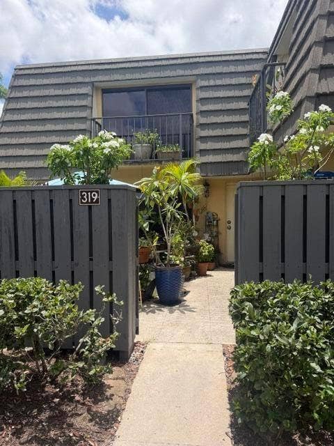 Property photo for 319 3RD Way, West Palm Beach, FL