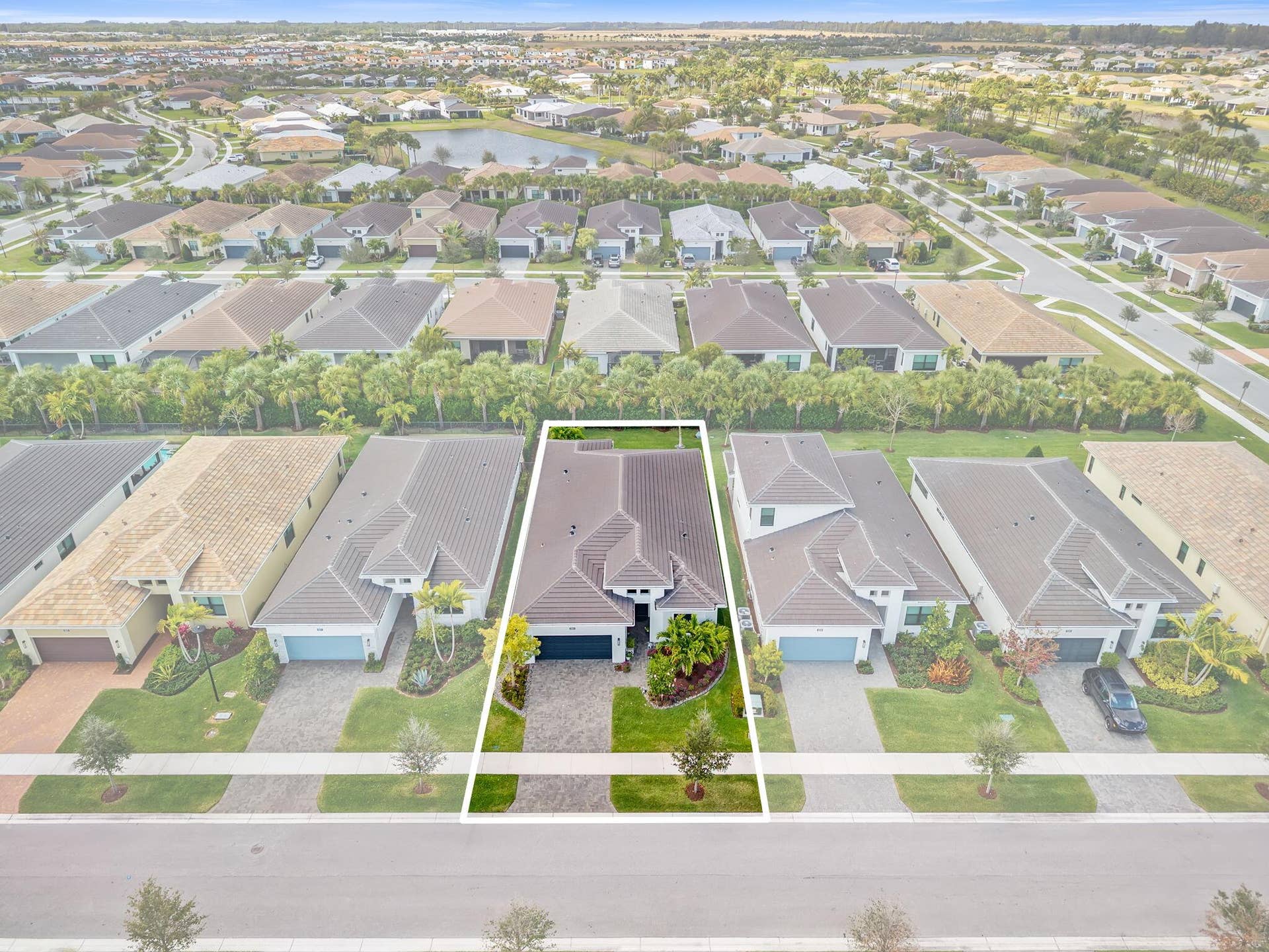 5583 Captiva Lane, Westlake, FL 33470 42-web-or-mls-DJI_20260306015825_0028_D