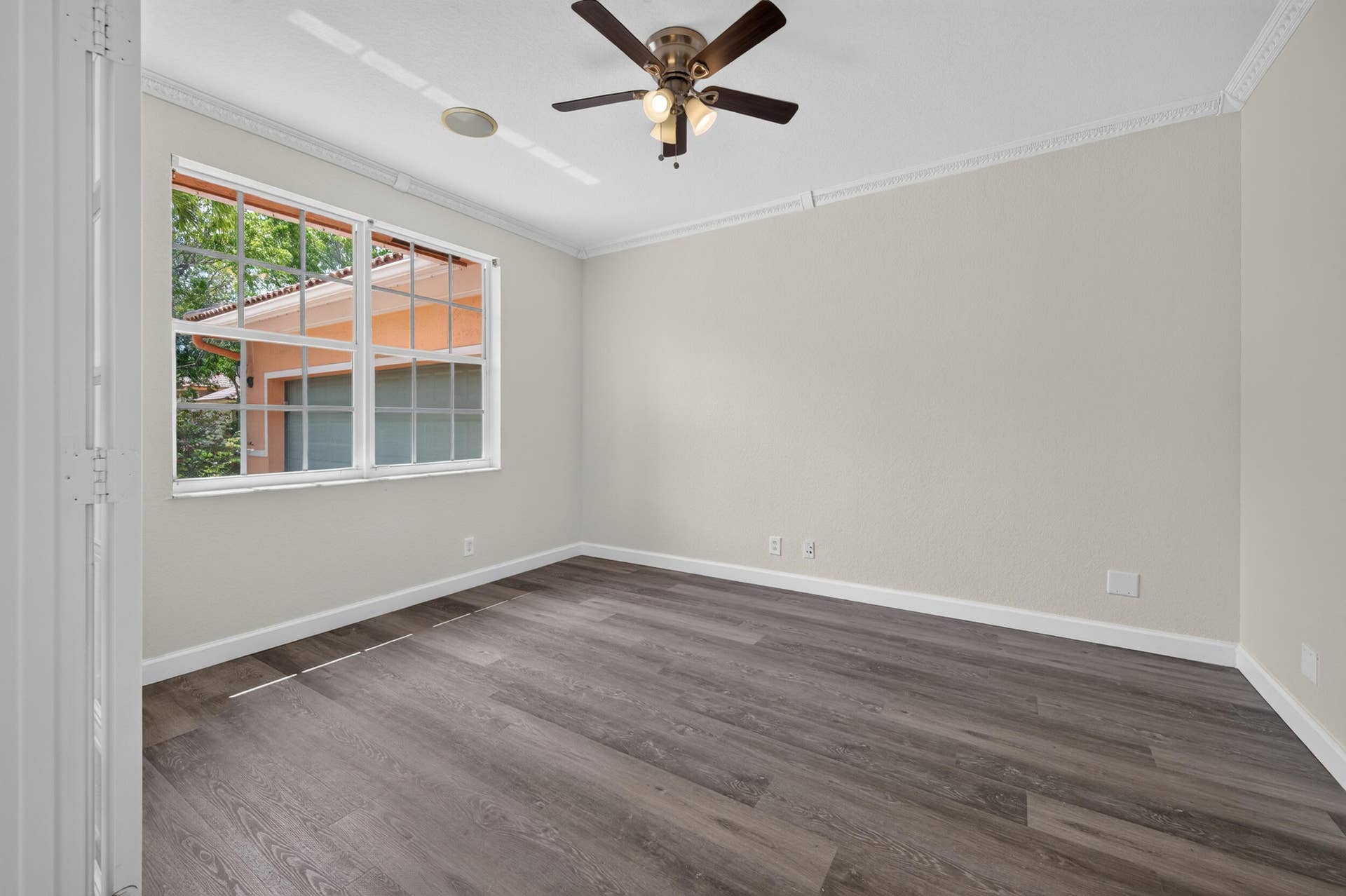 1169 Peregrine Way, Weston, FL 33327 1169-28