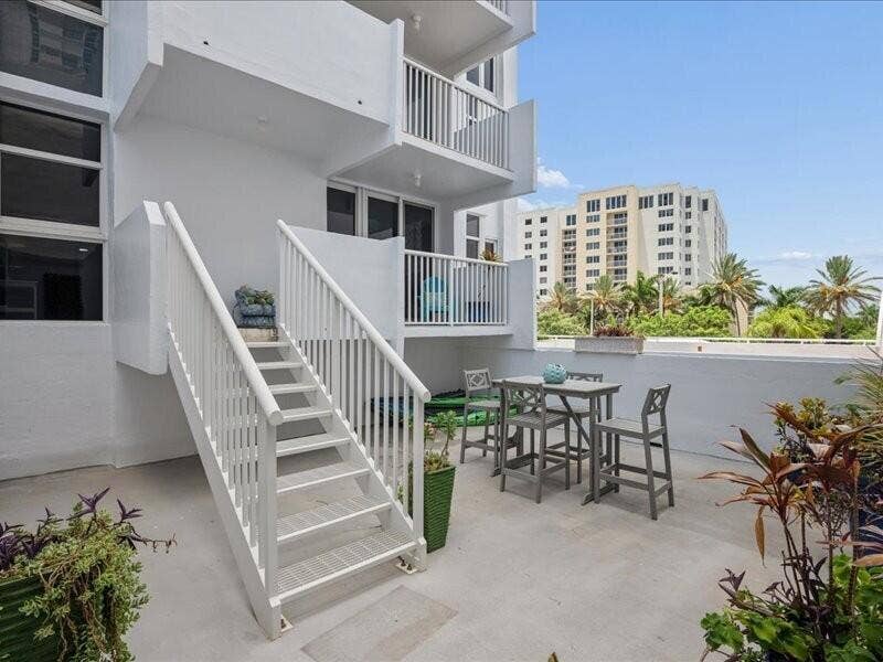 1370 S OCEAN Boulevard, #305, Pompano Beach, FL 33062 Garden Patio