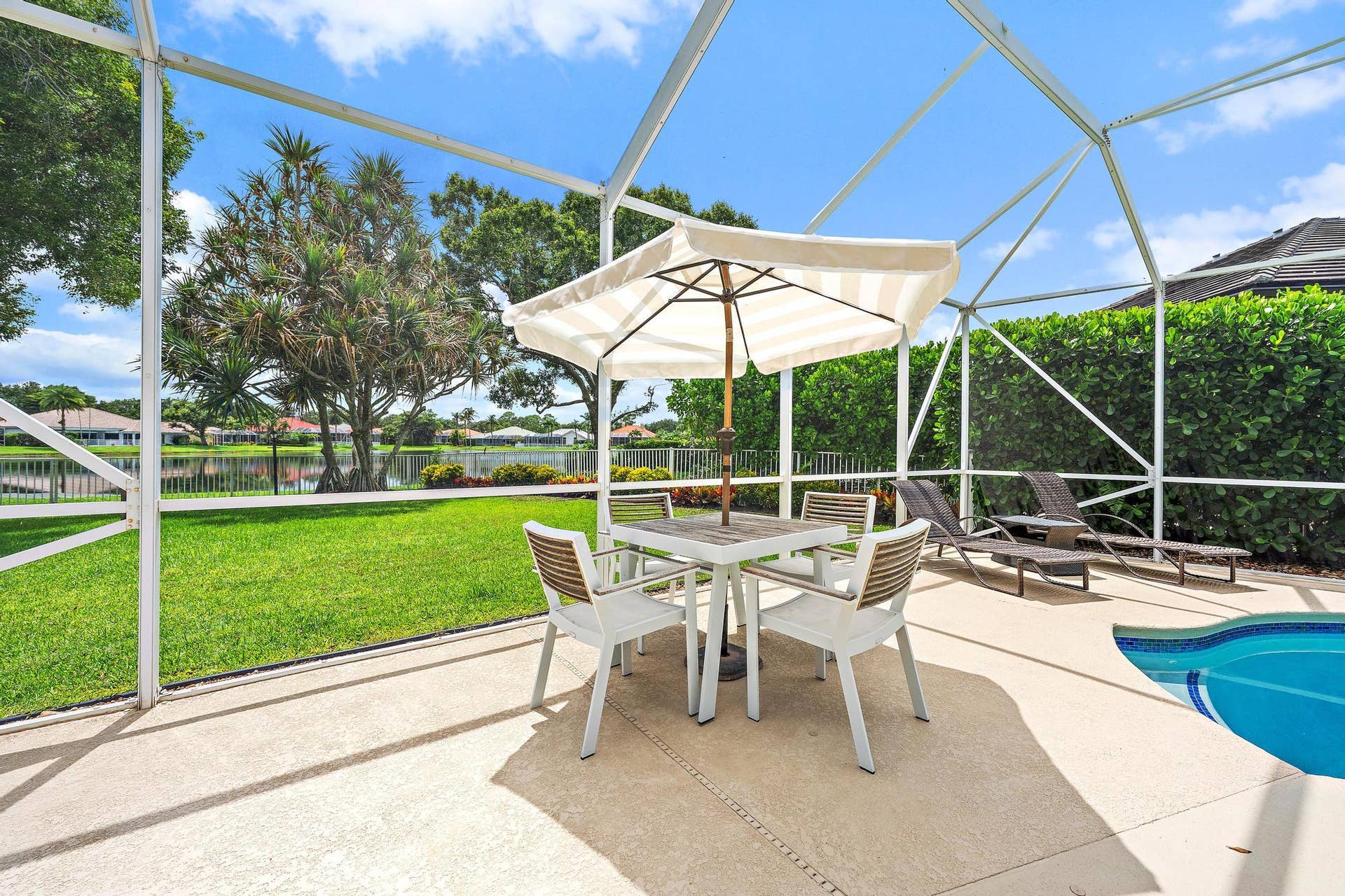 6768 Cypress Cove Circle, Jupiter, FL 33458 Screened Patio