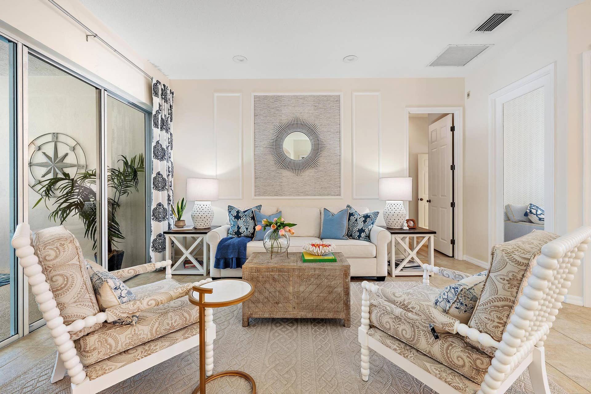 6768 Cypress Cove Circle, Jupiter, FL 33458 Living Room