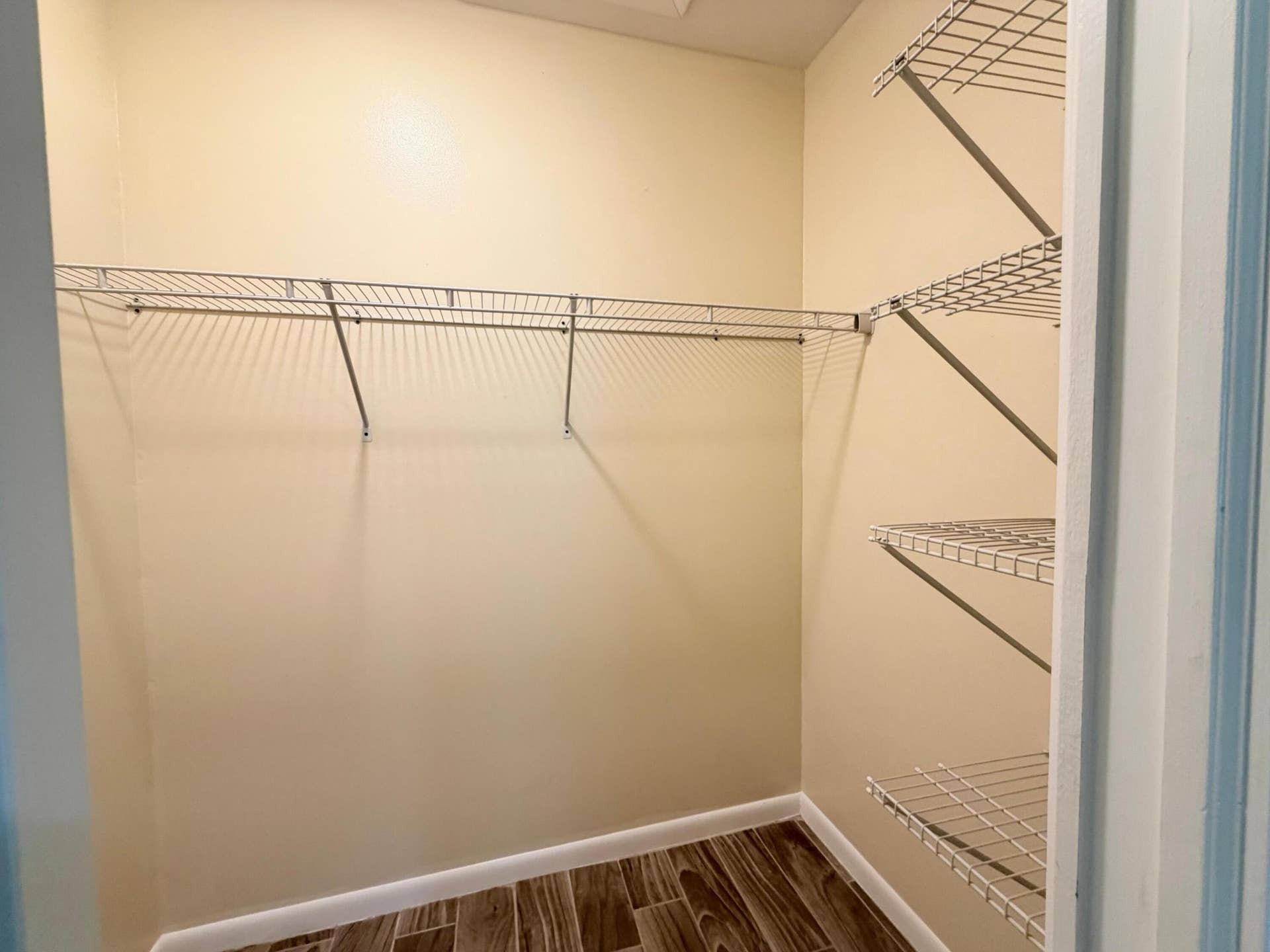 3794 SE County Line Road, #102, Jupiter, FL 33469 WhatsApp Image 2026-08-03 at 10.58.42 (3