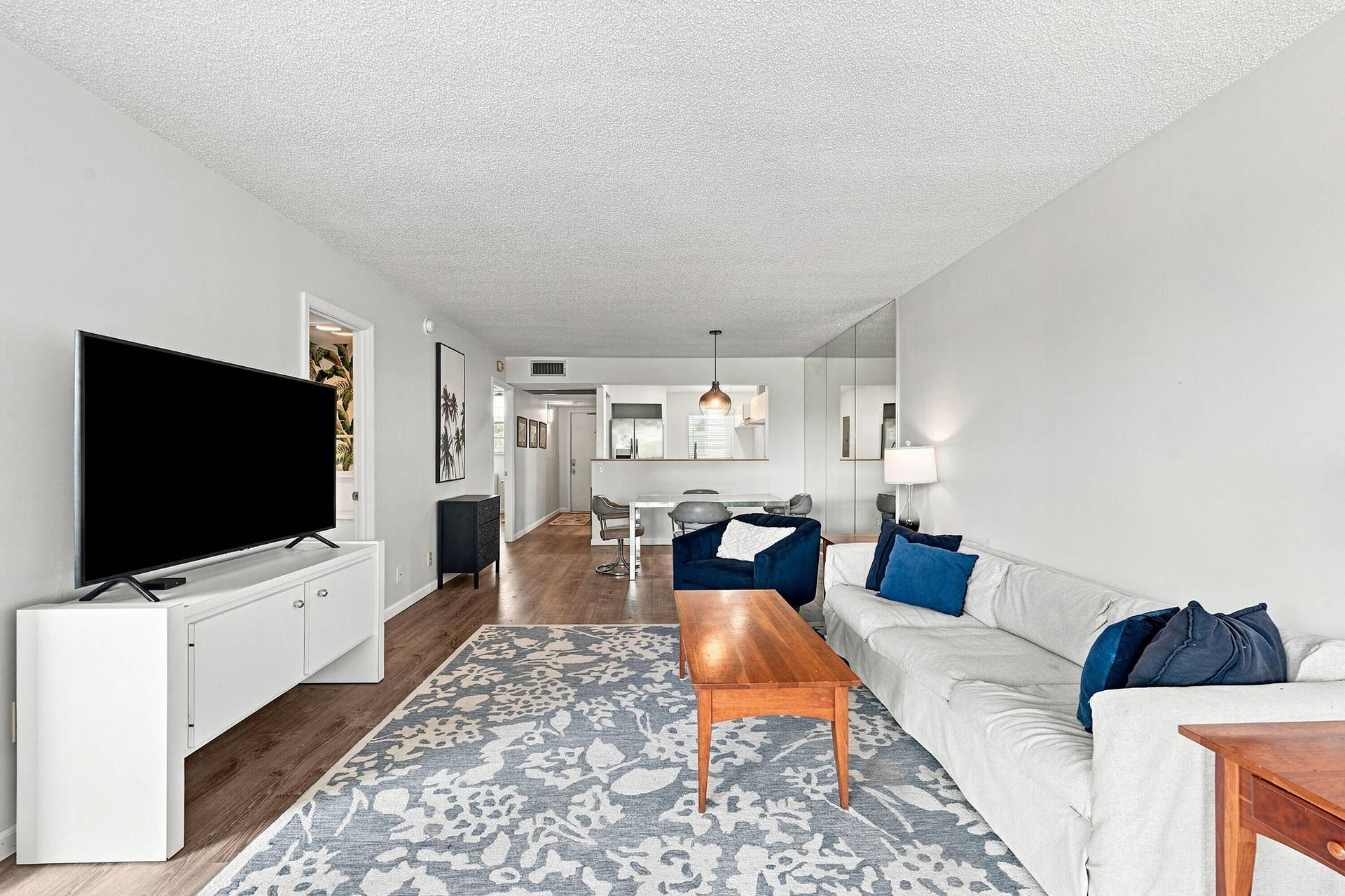 09_living room