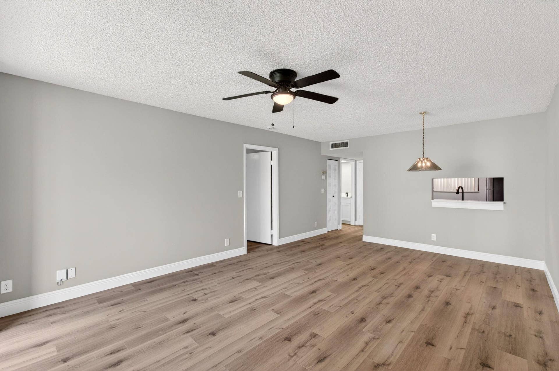 5340 Las Verdes Cr Las Verdes Circle, #109, Delray Beach, FL 33484 19-web-or-mls-DSC_7182