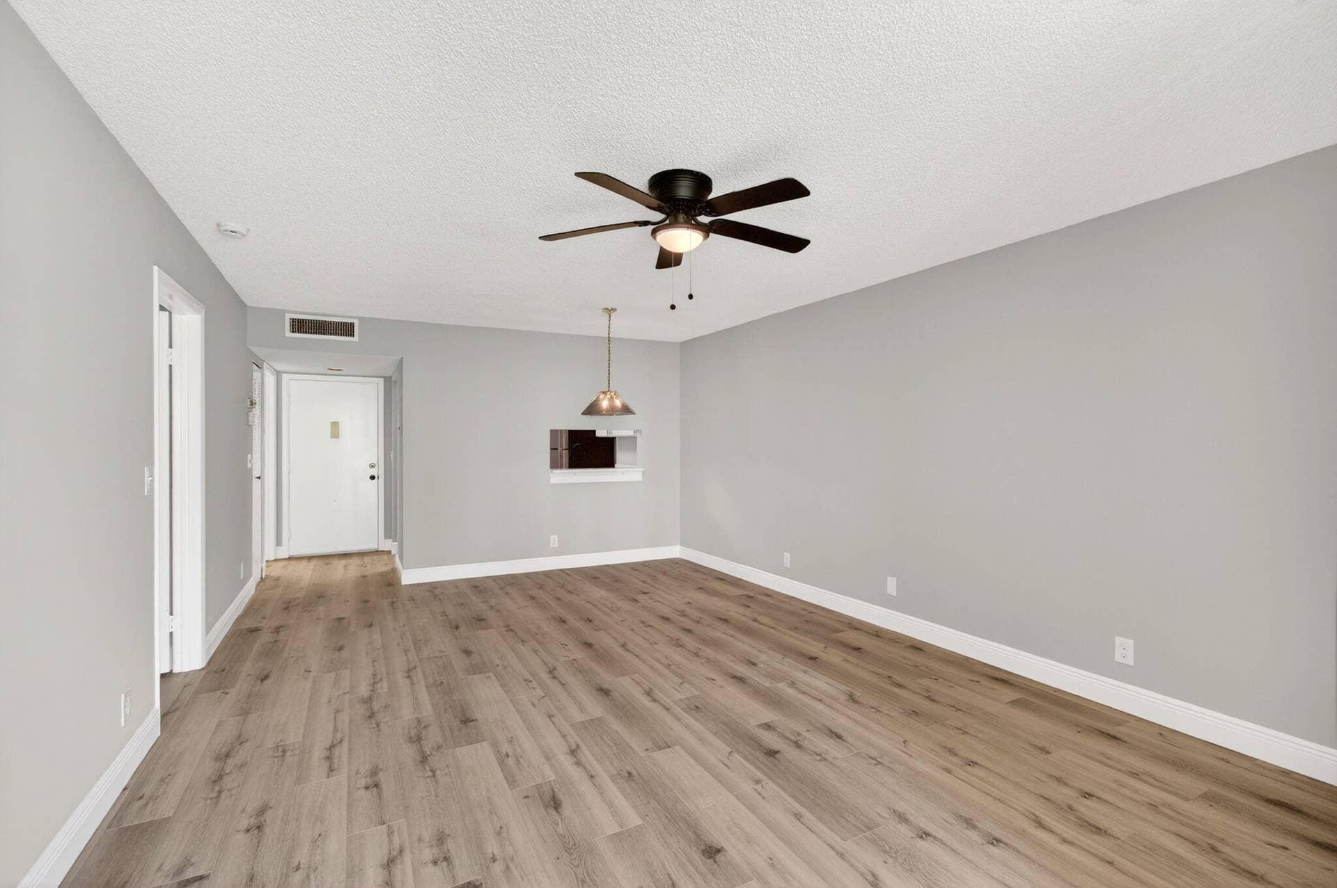 5340 Las Verdes Cr Las Verdes Circle, #109, Delray Beach, FL 33484 17-web-or-mls-DSC_7172