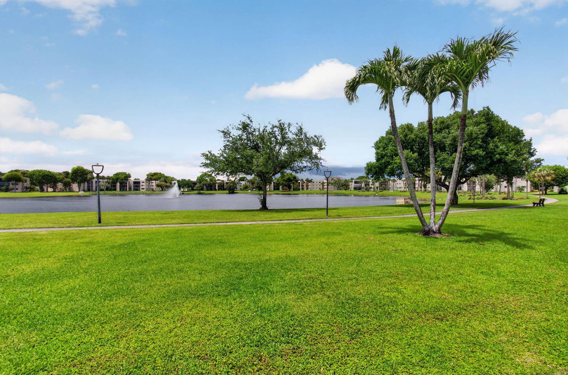 5340 Las Verdes Cr Las Verdes Circle, #109, Delray Beach, FL 33484 46-web-or-mls-DSC_7092