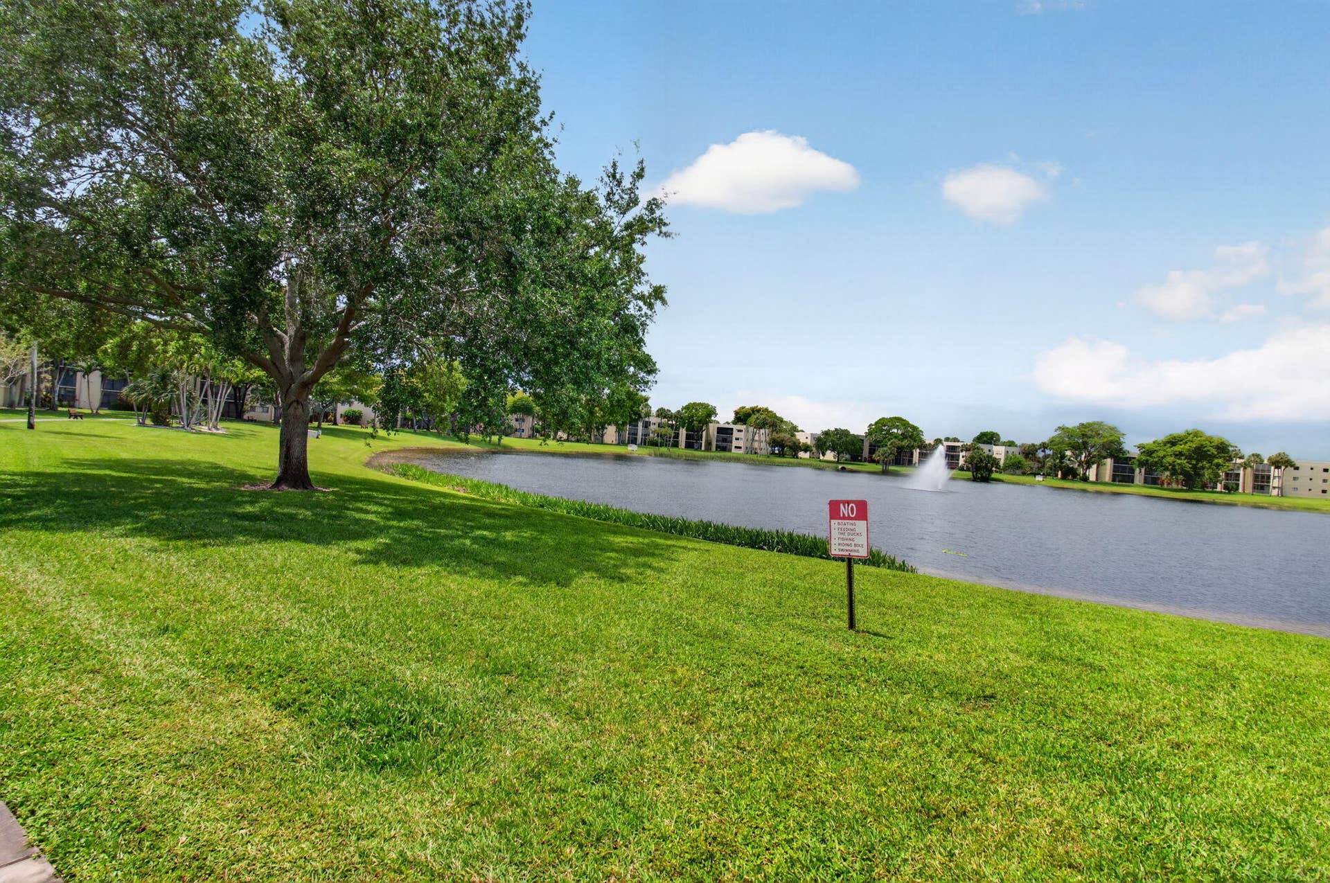 5340 Las Verdes Cr Las Verdes Circle, #109, Delray Beach, FL 33484 52-web-or-mls-DSC_7052
