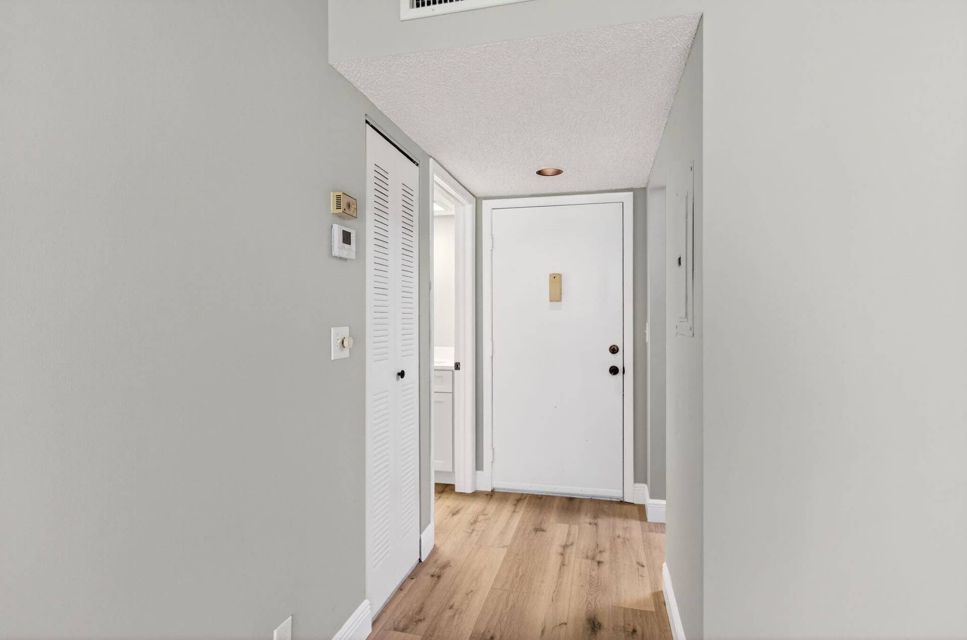 5340 Las Verdes Cr Las Verdes Circle, #109, Delray Beach, FL 33484 11-web-or-mls-DSC_7127