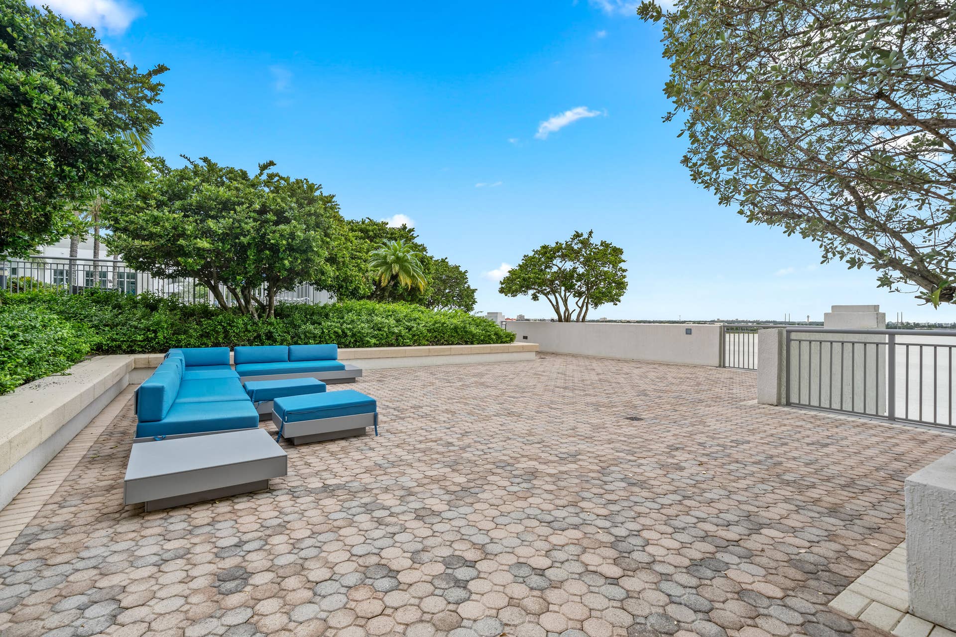 300 S Australian Avenue, #907, West Palm Beach, FL 33401 44-print-DSC00561