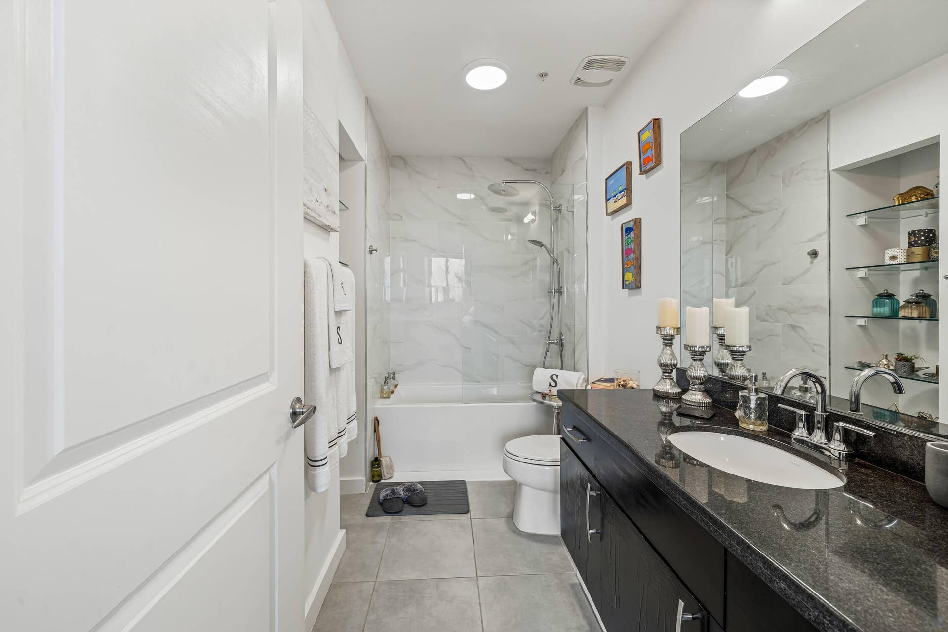300 S Australian Avenue, #907, West Palm Beach, FL 33401 19-print-DSC00446