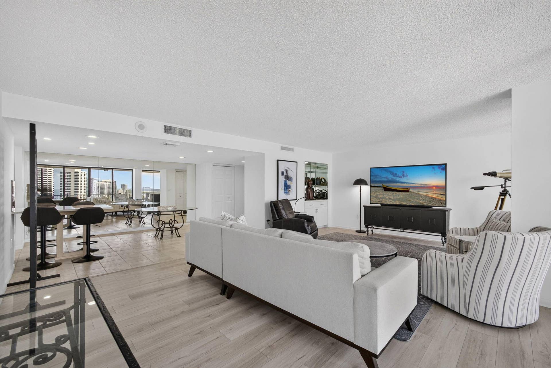 4200 N Ocean Drive, #2-1601, Singer Island, FL 33404 16-web-or-mls-5D1A8311