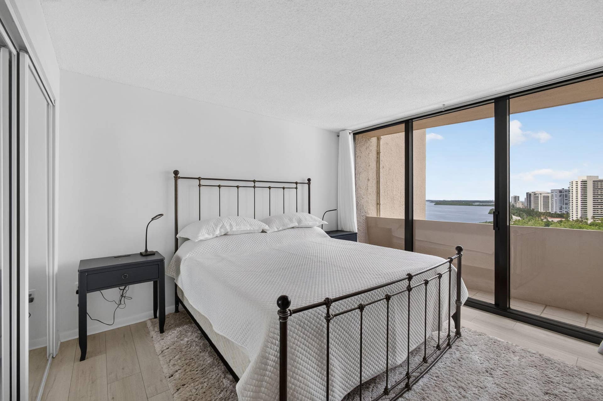 4200 N Ocean Drive, #2-1601, Singer Island, FL 33404 31-web-or-mls-5D1A8043