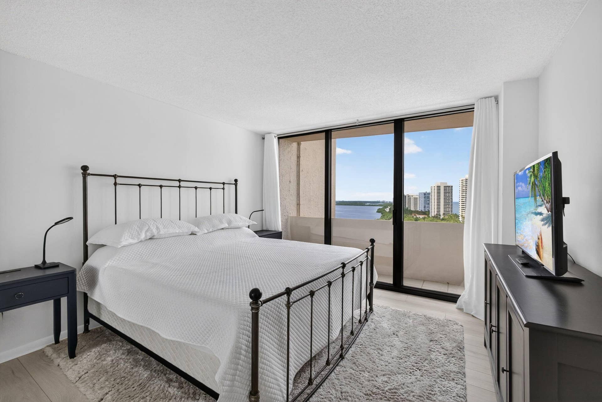 4200 N Ocean Drive, #2-1601, Singer Island, FL 33404 30-web-or-mls-5D1A8036