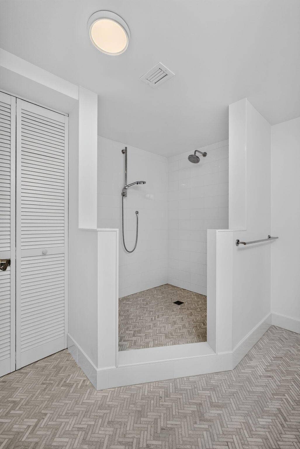 4200 N Ocean Drive, #2-1601, Singer Island, FL 33404 40-web-or-mls-5D1A8086