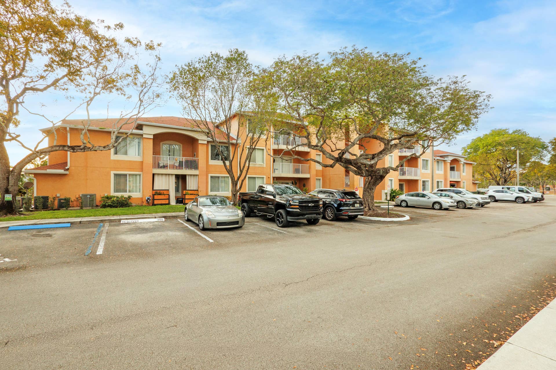 6960 SW 39TH Street, #E205, Davie, FL 33314 IMG_1398