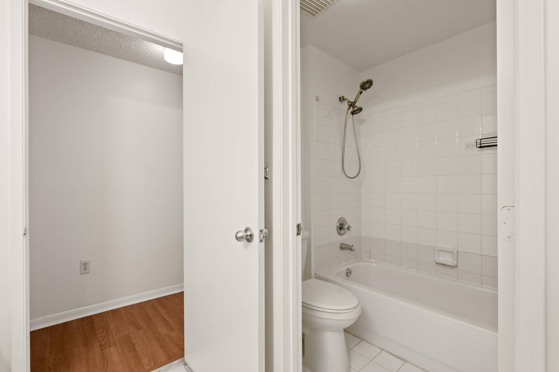 6960 SW 39TH Street, #E205, Davie, FL 33314 IMG_1340