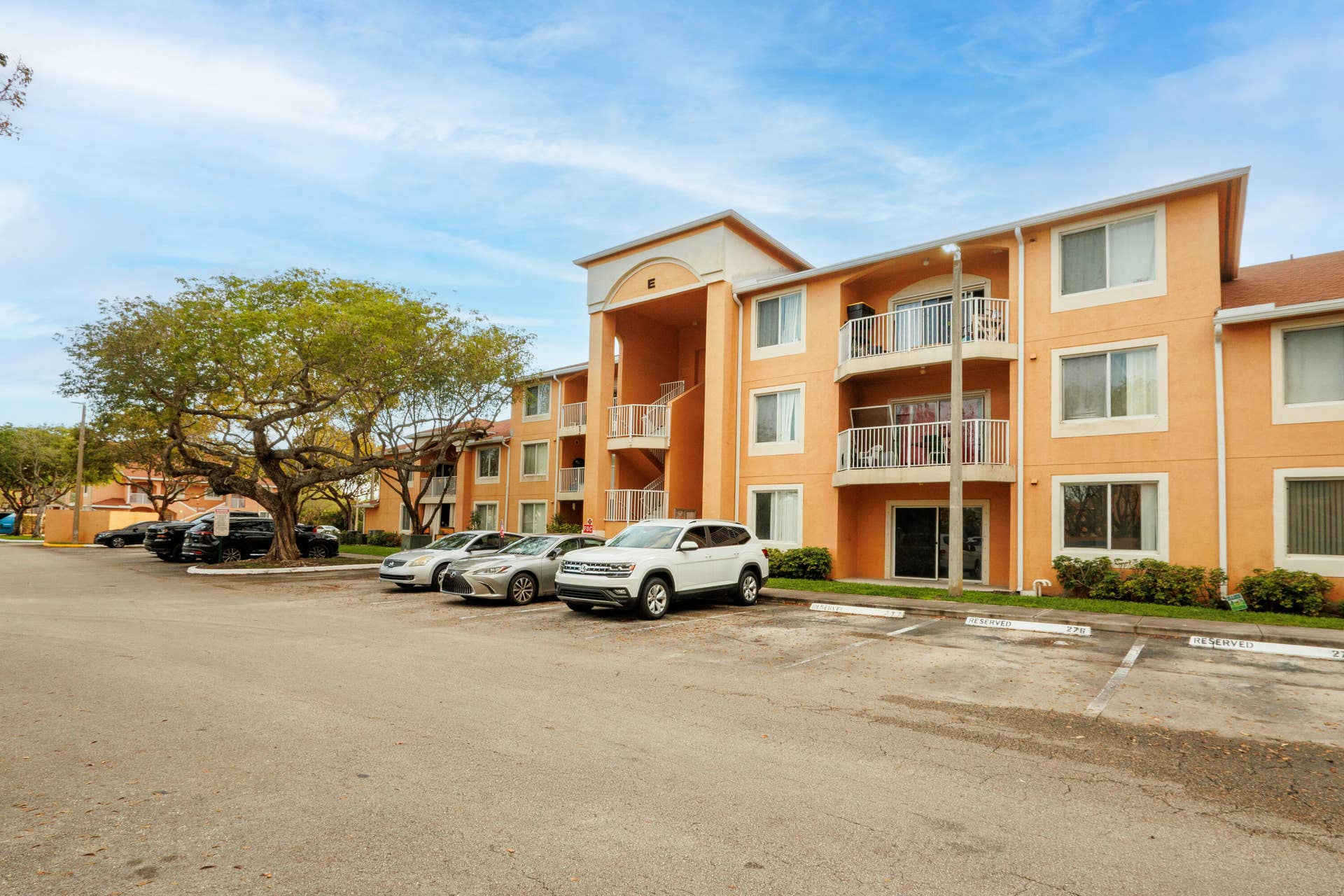 6960 SW 39TH Street, #E205, Davie, FL 33314 IMG_1386