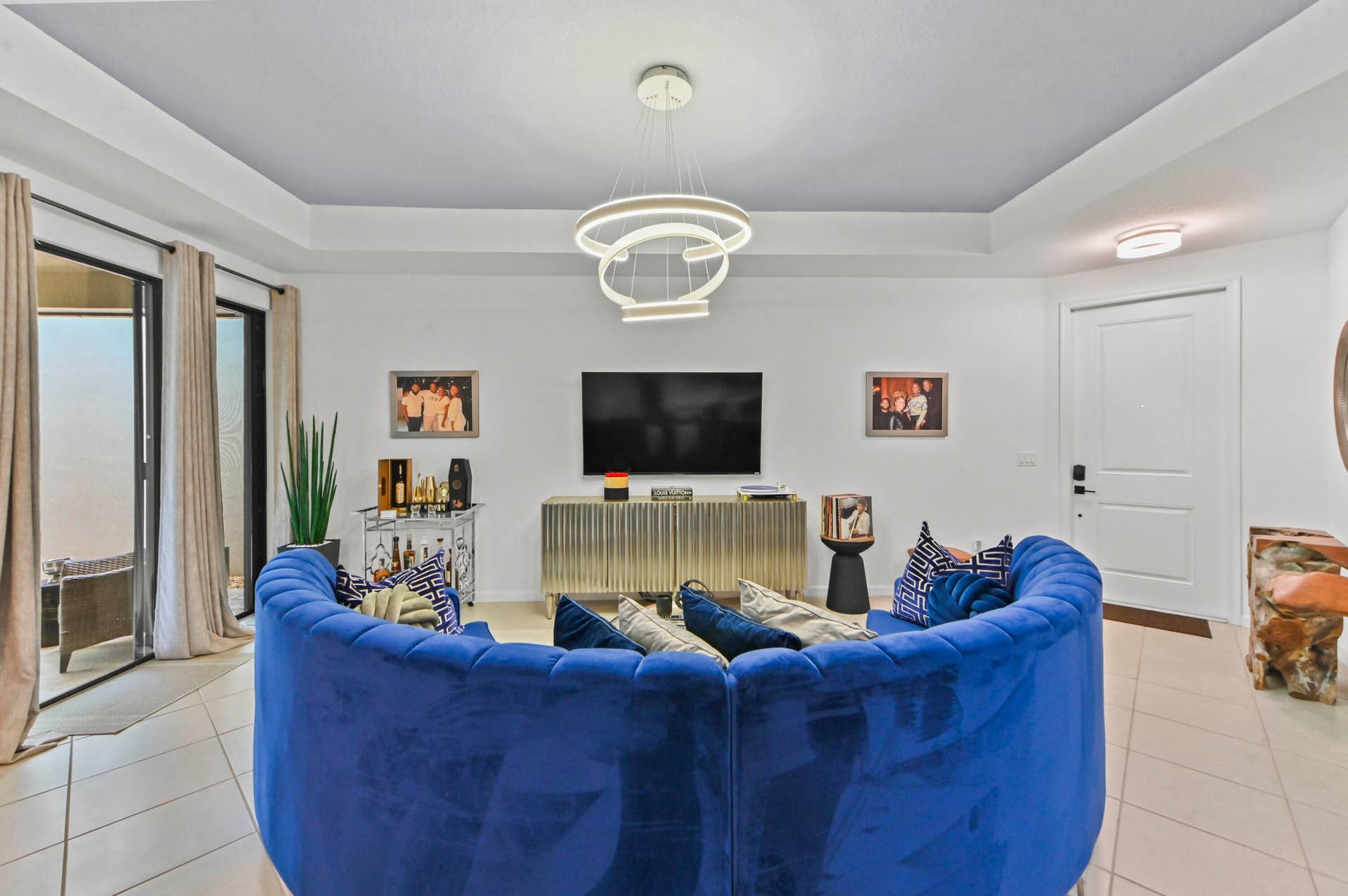 355 NW 33RD Lane, Pompano Beach, FL 33069 08 Living Room 04