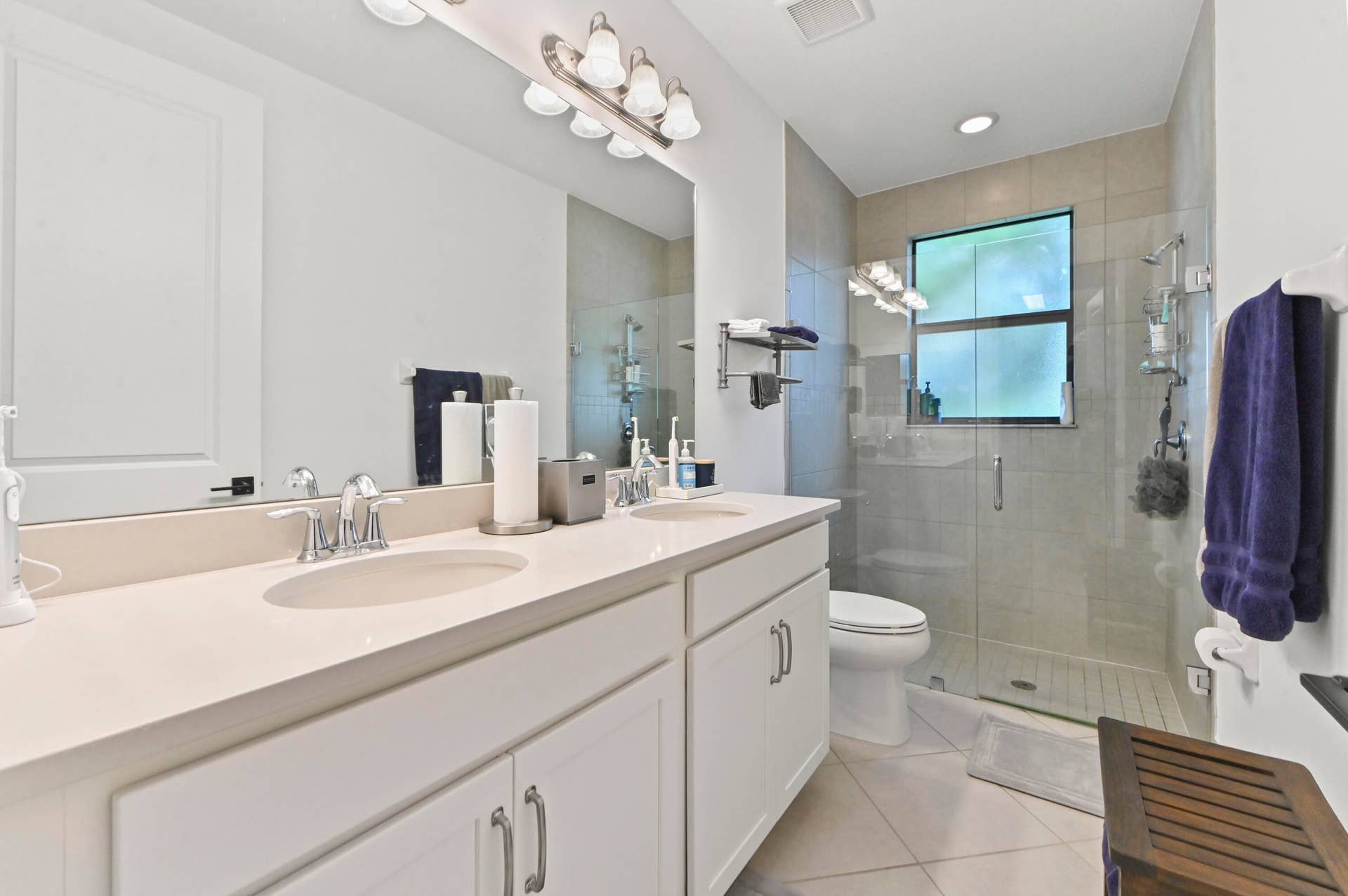 355 NW 33RD Lane, Pompano Beach, FL 33069 28 Bathroom 02