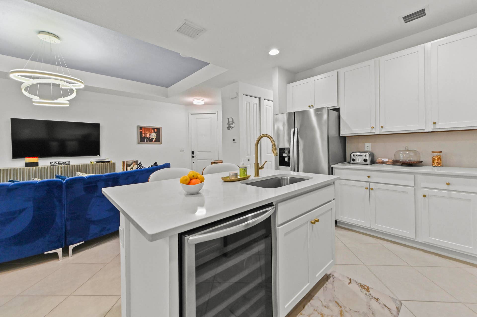 355 NW 33RD Lane, Pompano Beach, FL 33069 16 Kitchen 03