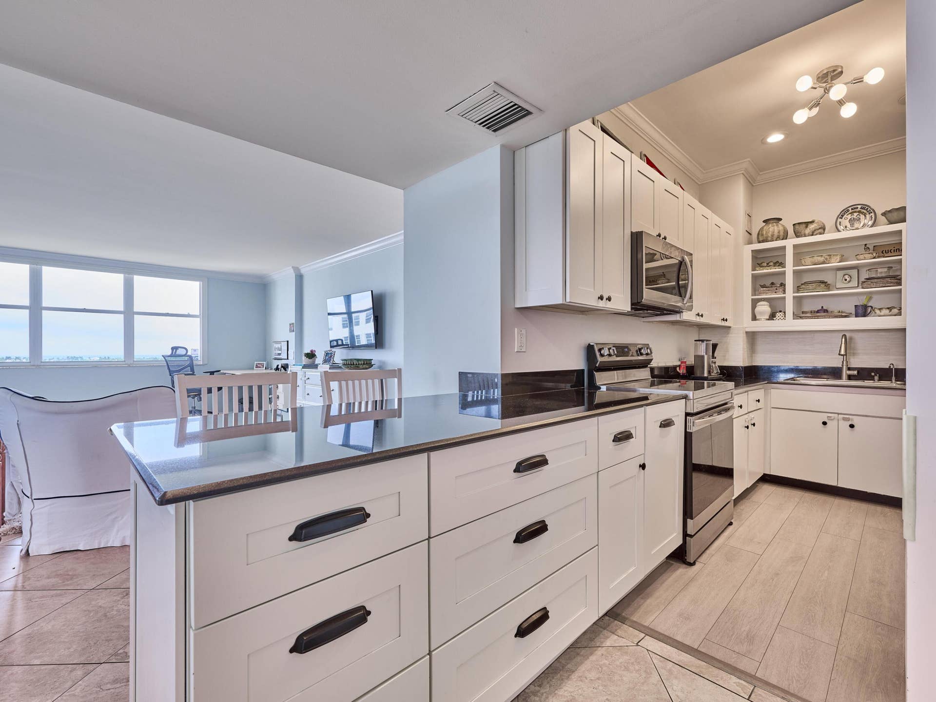 2600 N FLAGLER Drive, #3, West Palm Beach, FL 33407 C PYL 0009