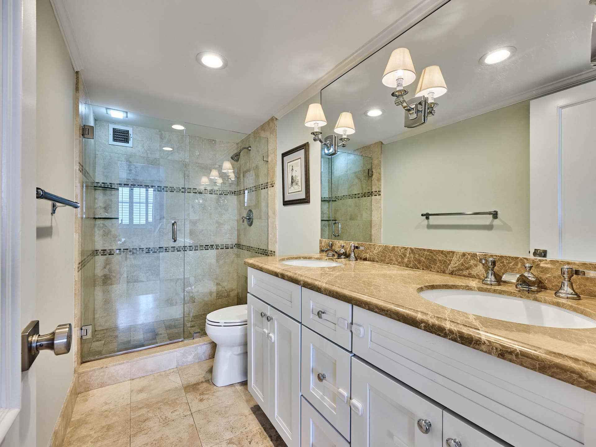 2600 N FLAGLER Drive, #3, West Palm Beach, FL 33407 C PYL 0043