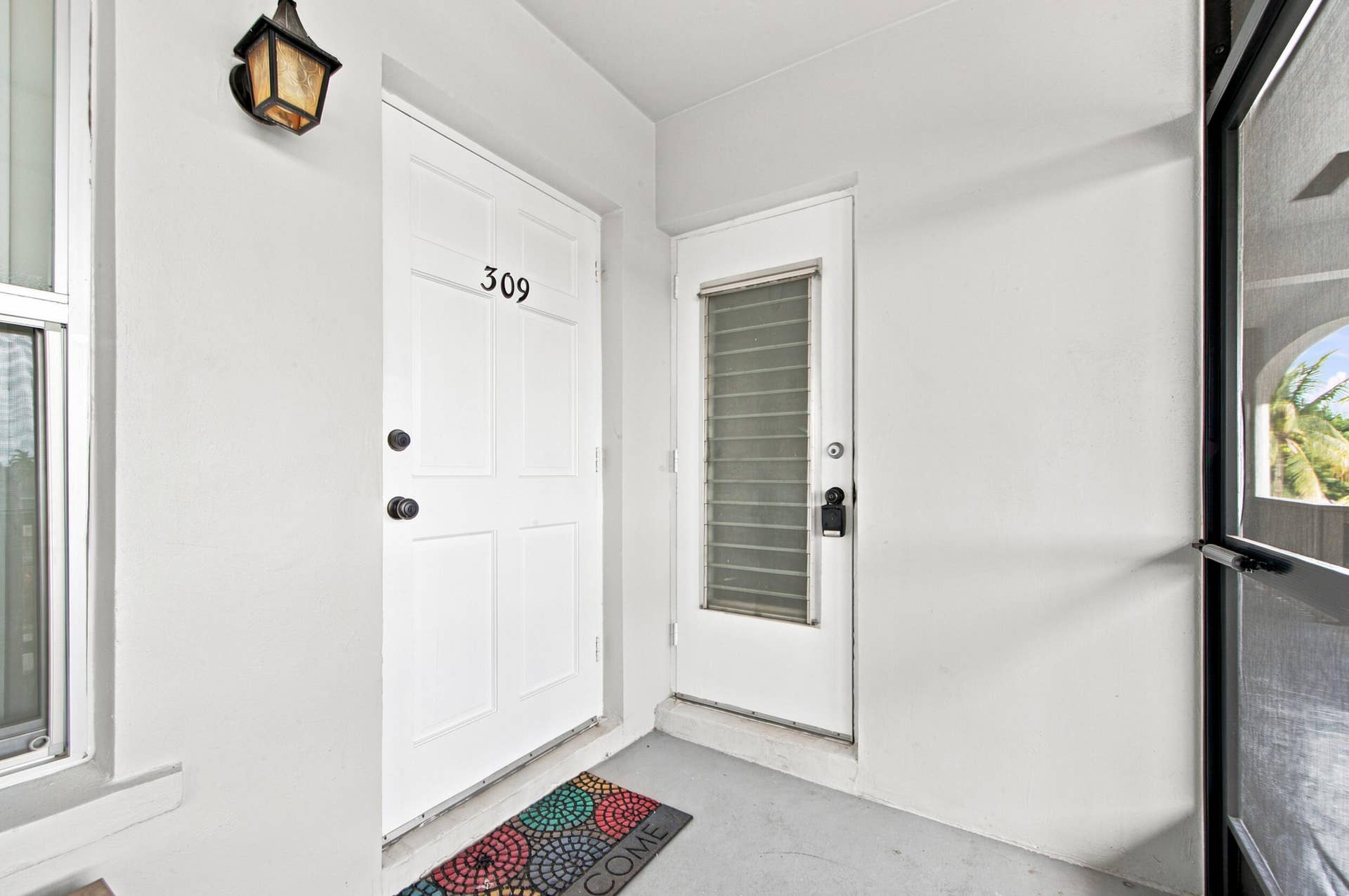 651 PINE Drive, #309, Pompano Beach, FL 33060 4__d4s5694