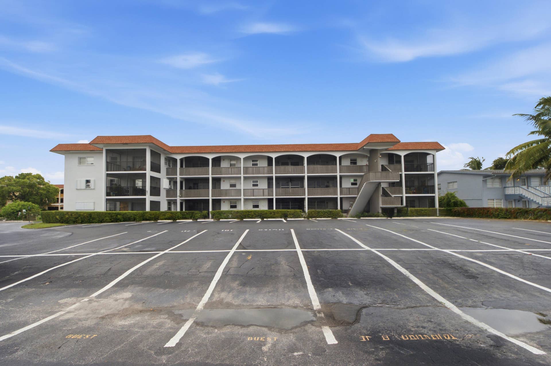 651 PINE Drive, #309, Pompano Beach, FL 33060 2__d4s5724