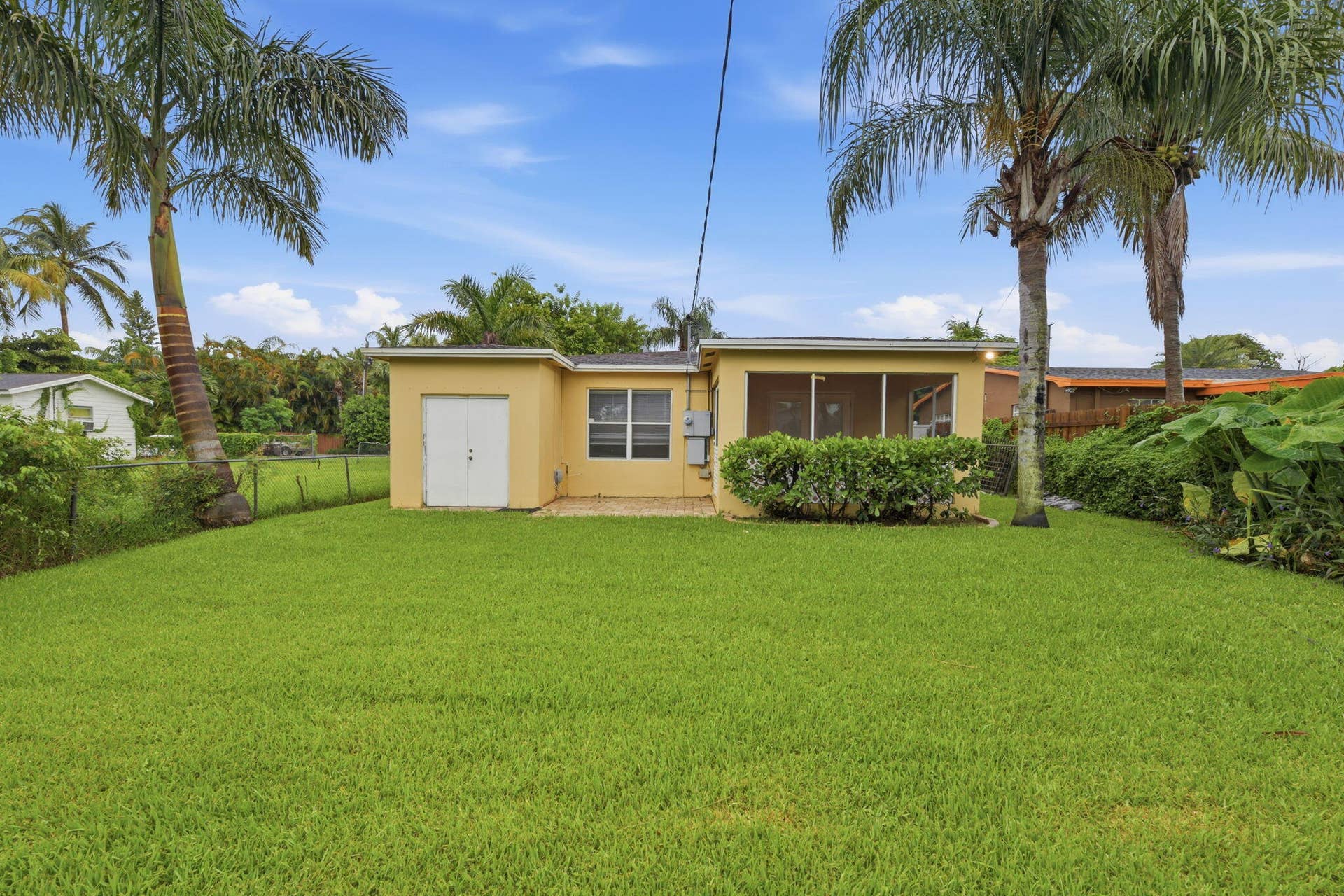 939 CHARLES Street, West Palm Beach, FL 33401 029_ListerPros