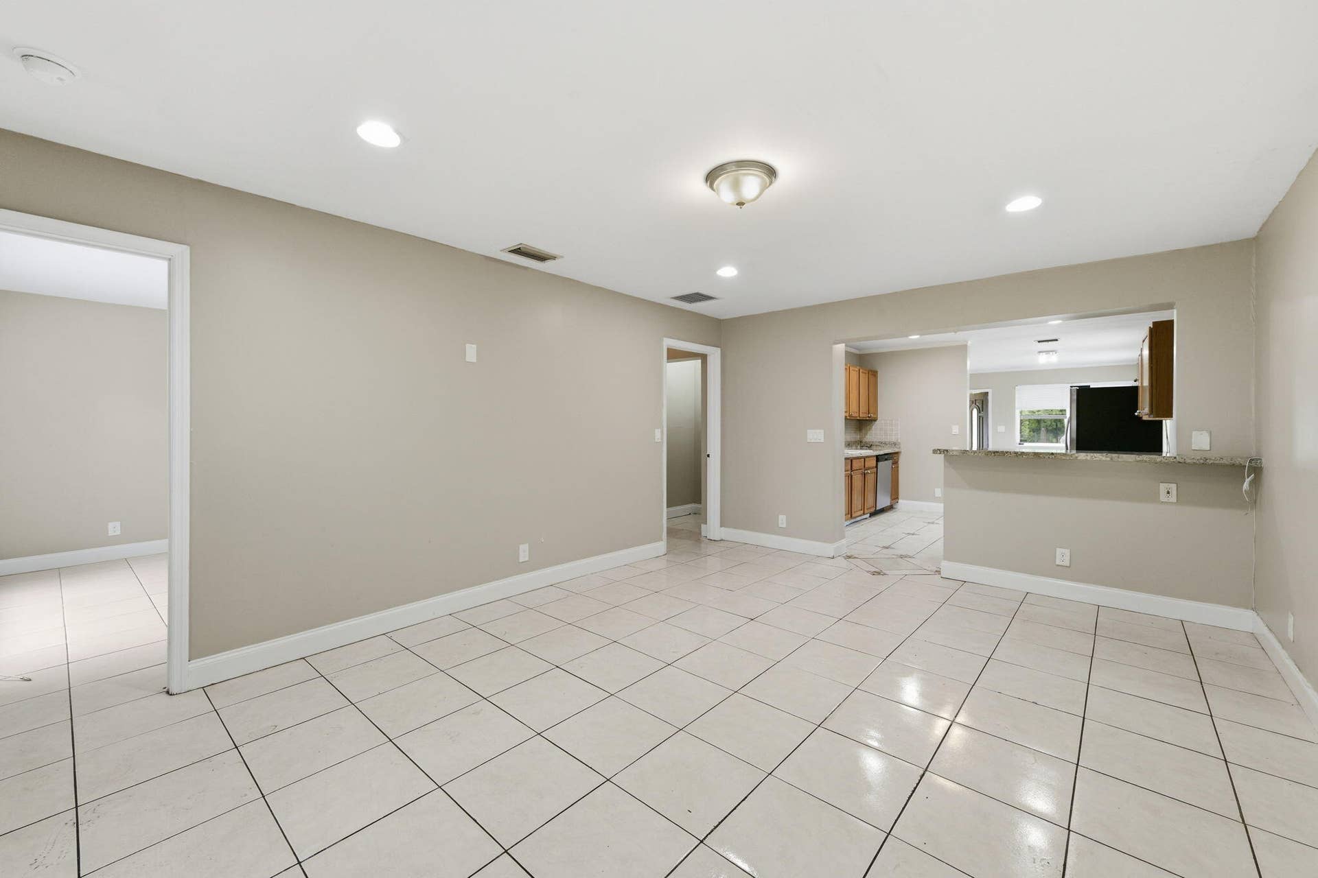 939 CHARLES Street, West Palm Beach, FL 33401 007_ListerPros
