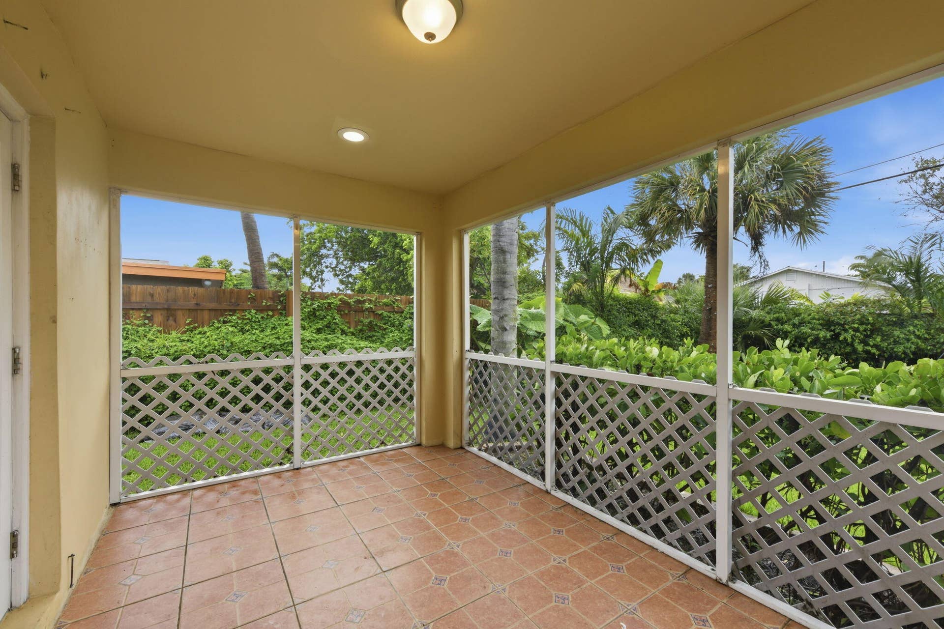 939 CHARLES Street, West Palm Beach, FL 33401 033_ListerPros