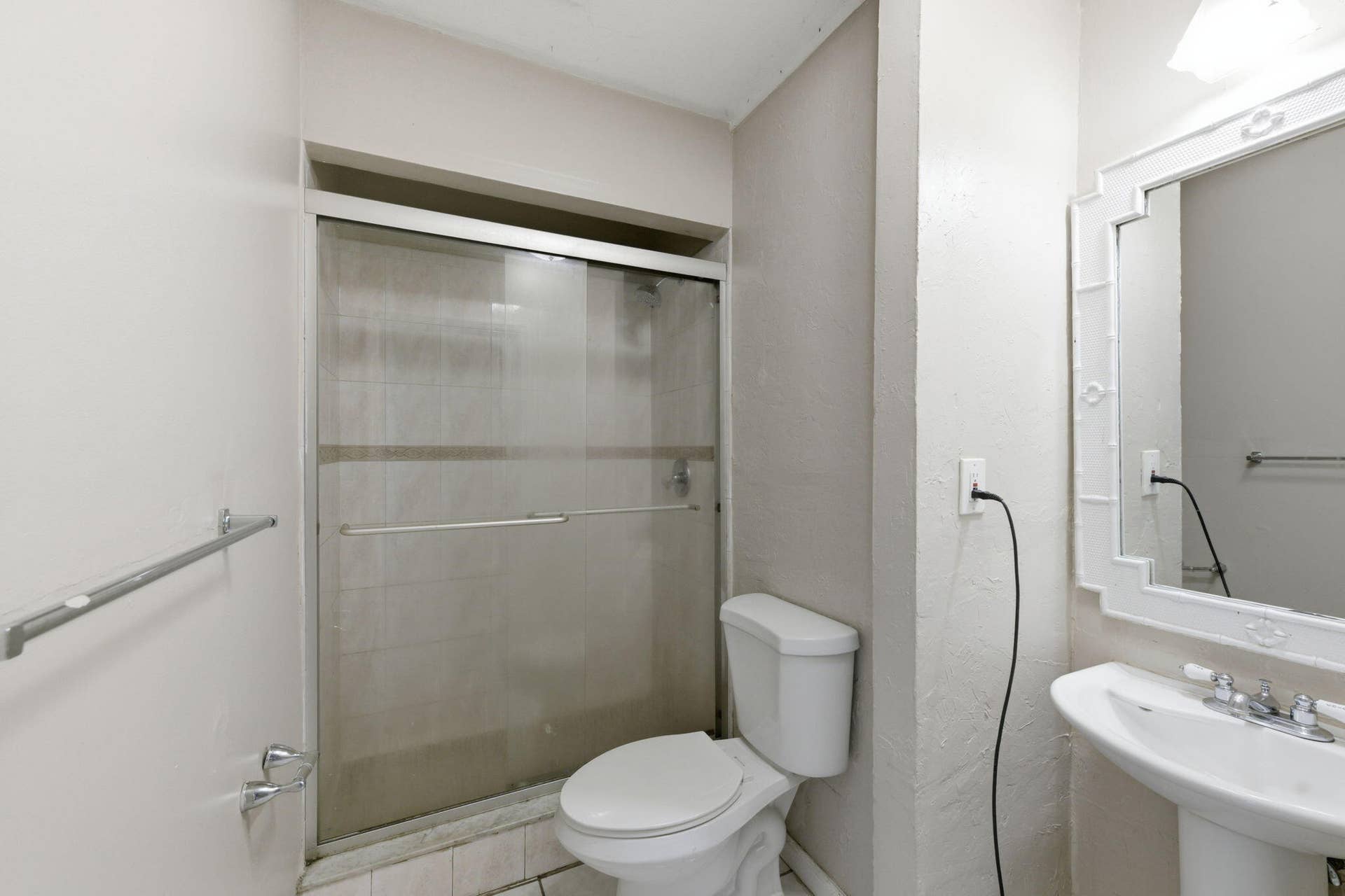 939 CHARLES Street, West Palm Beach, FL 33401 024_ListerPros