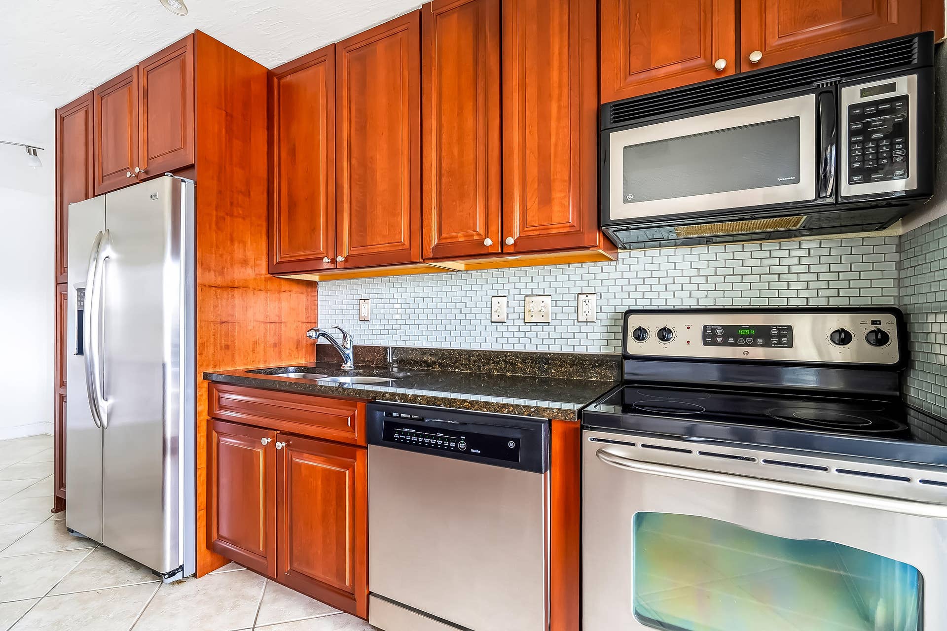 2895 NE 32ND Street, #207, Fort Lauderdale, Fort Lauderdale, FL 33306 2895_32_207 09