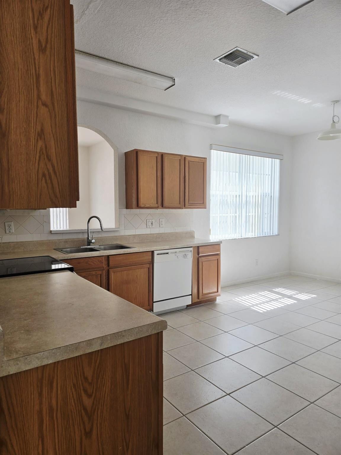10589 NW 56th Place, Coral Springs, FL 33076 Photo 11