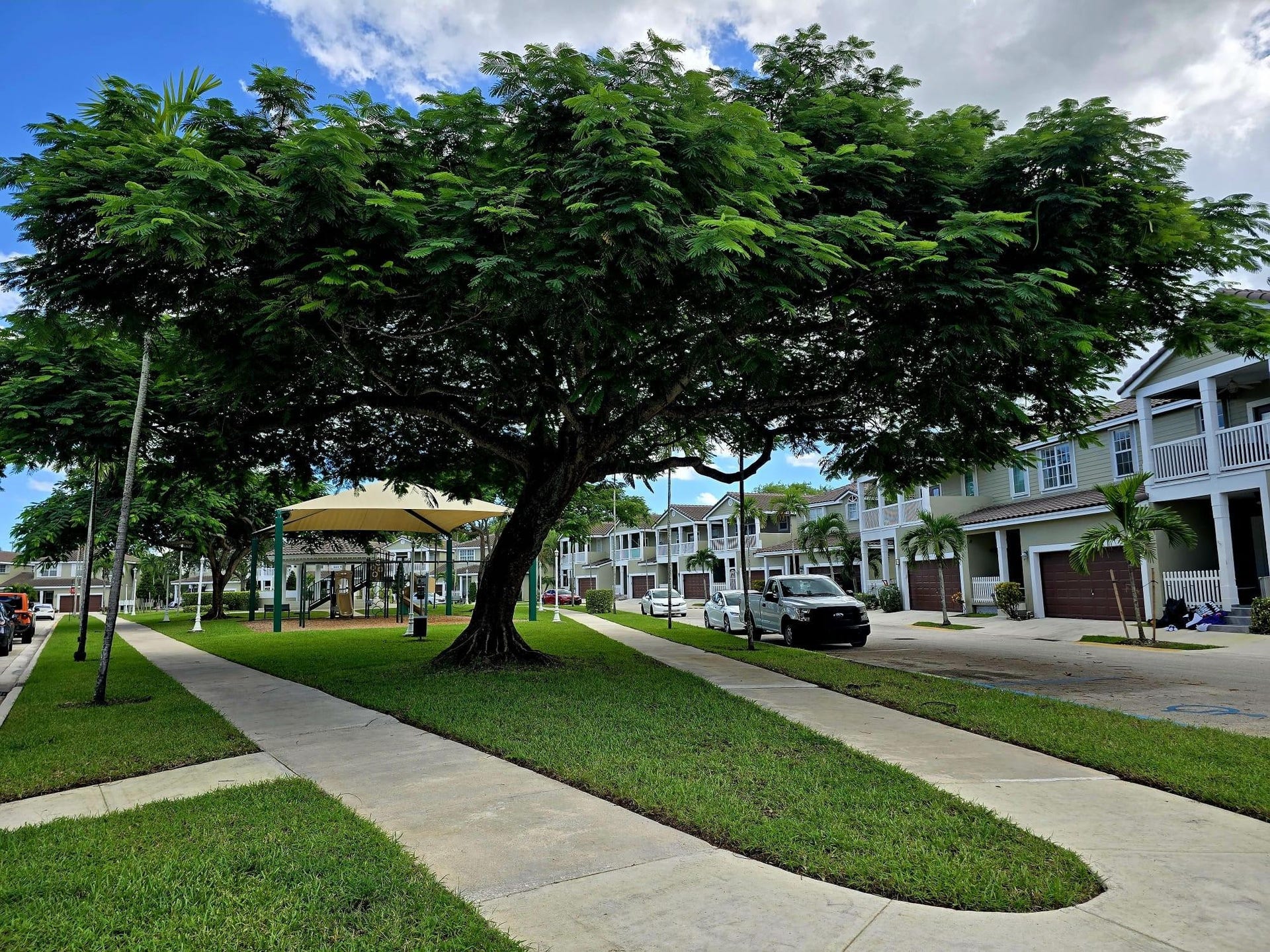 10589 NW 56th Place, Coral Springs, FL 33076 Photo 3