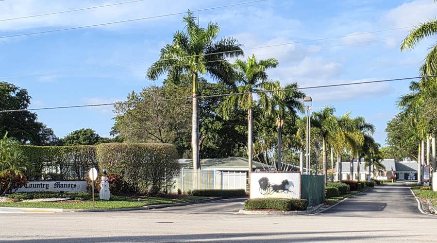 Property photo for 718 Whippoorwill Lane, Delray Beach, FL