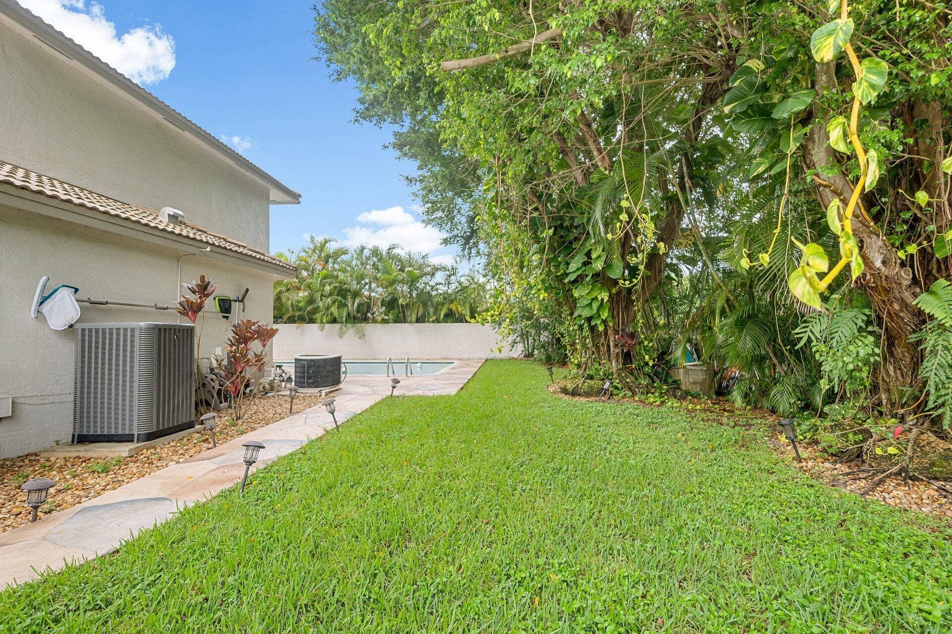 10811 BEXLEY Boulevard, Boca Raton, FL 33428 dsc09401-dsc09403