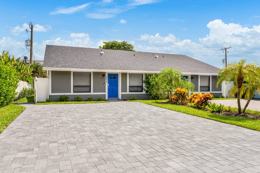 Property photo for 3372 NE 5th Drive, Boca Raton, FL