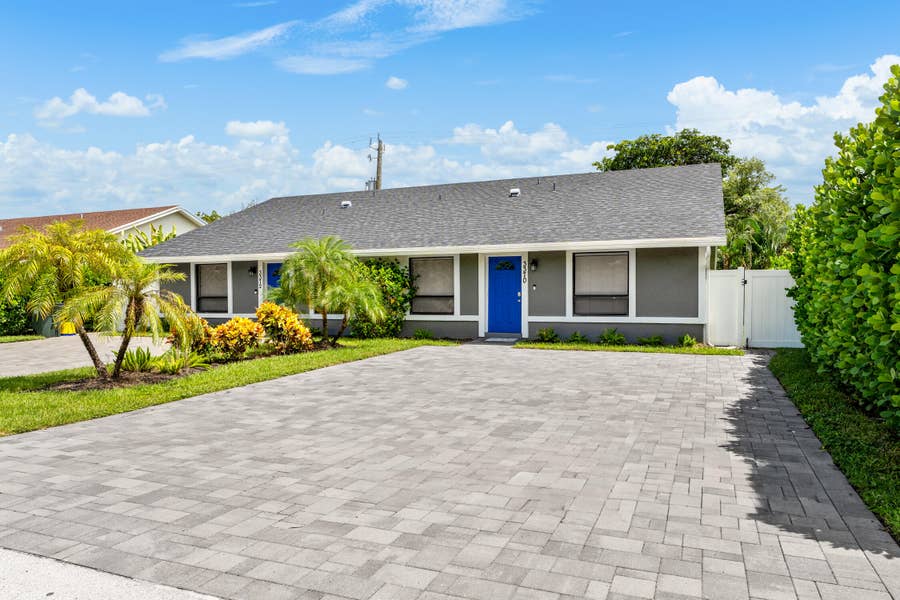 Property photo for 3370 NE 5TH Drive, Boca Raton, FL