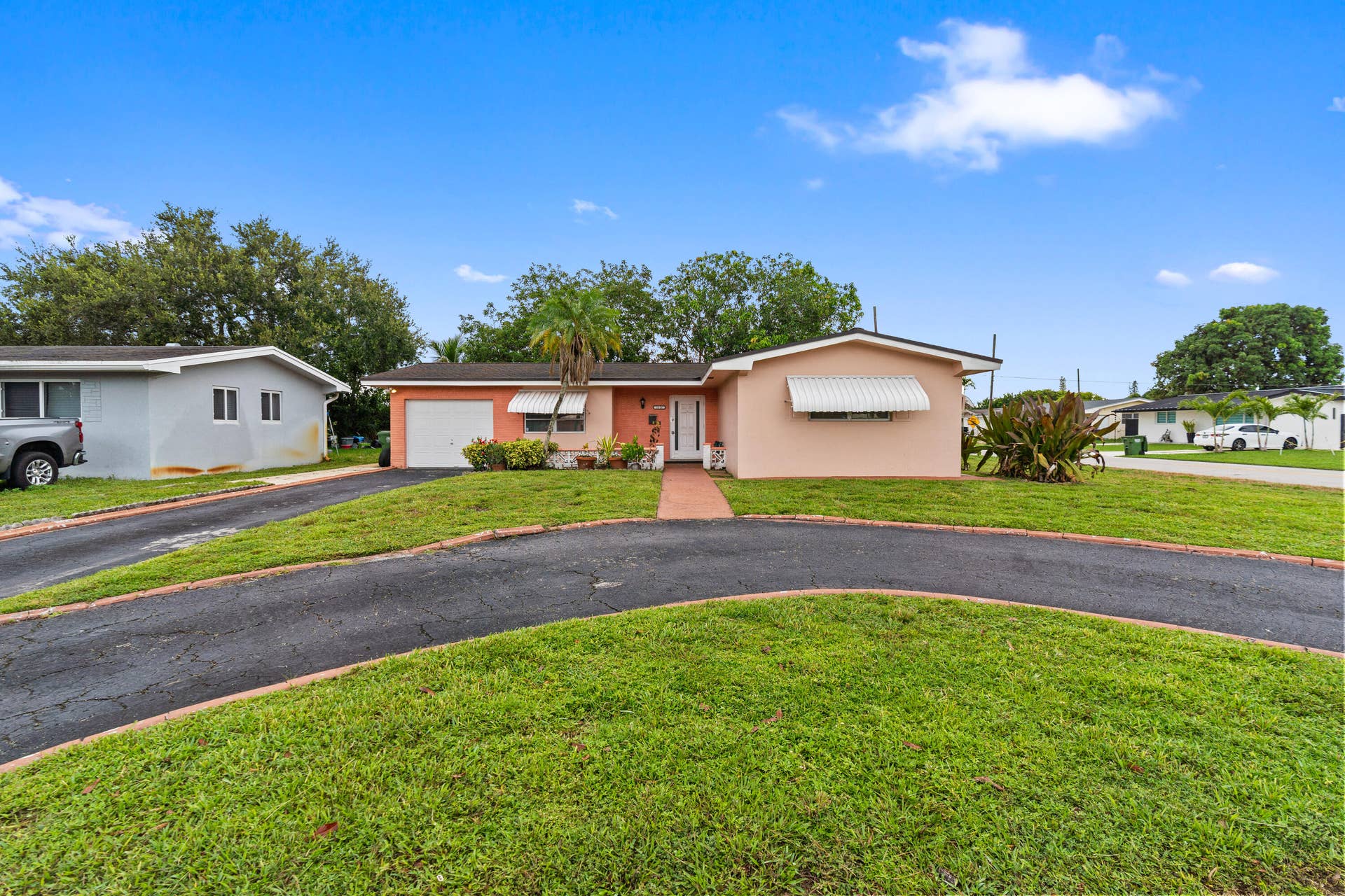 1111 NW 85TH Way, Pembroke Pines, FL 33024 DSC05111
