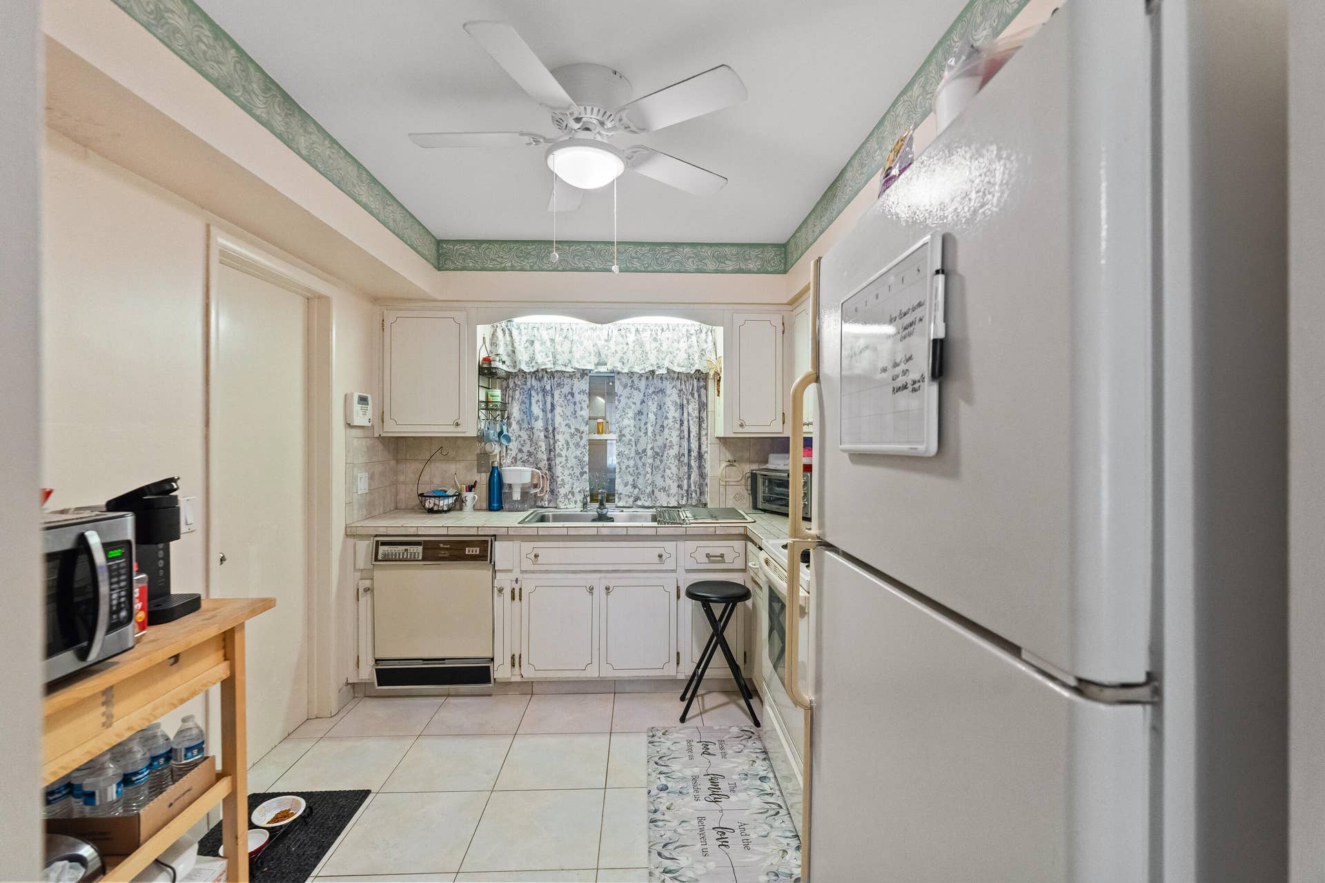 1111 NW 85TH Way, Pembroke Pines, FL 33024 DSC05153