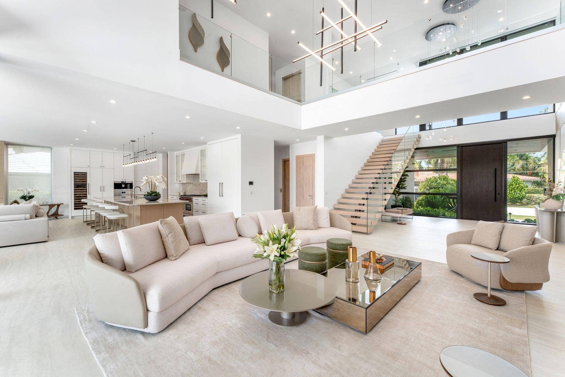 mls_2400 Barcelona Dr_1oakstudios_12