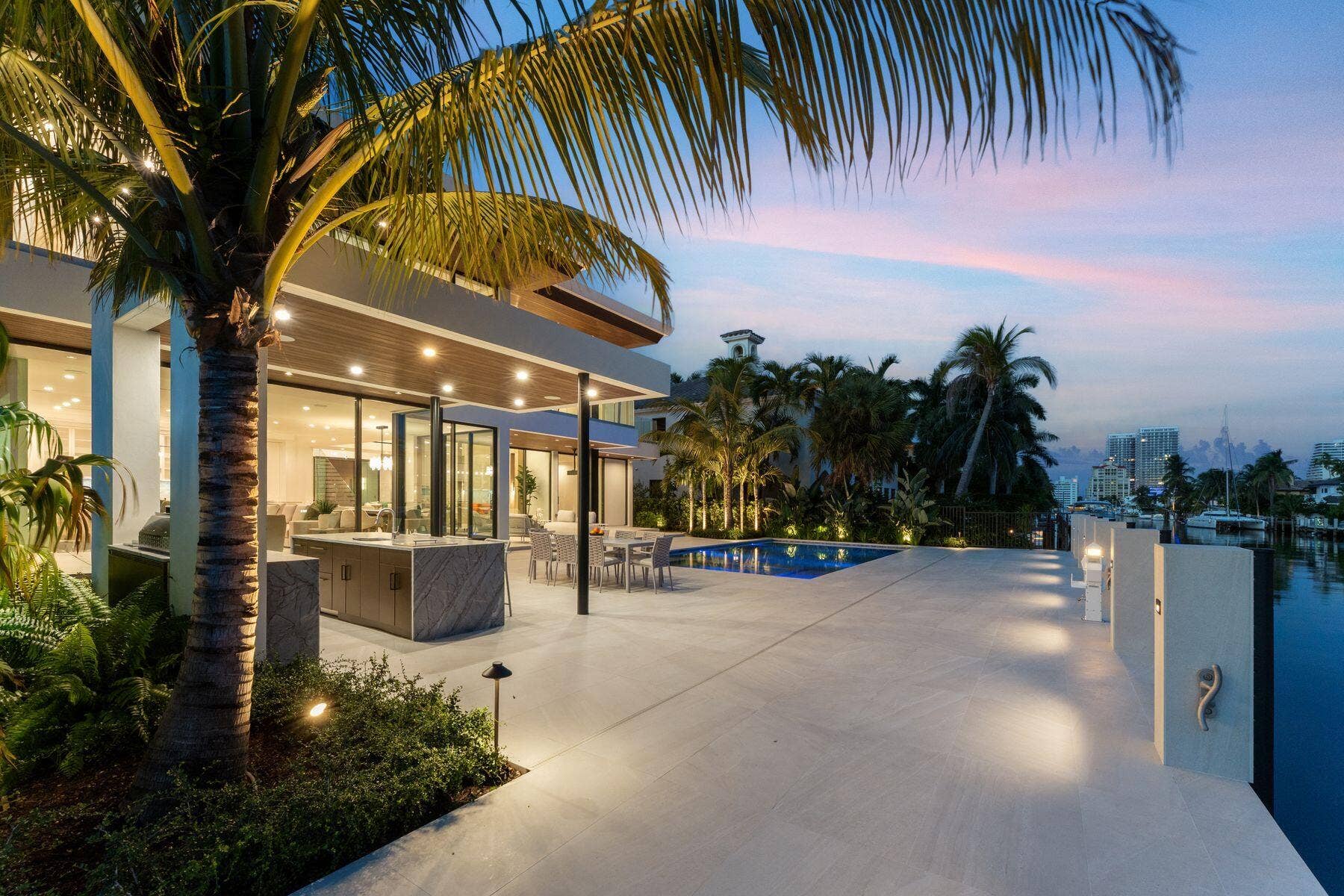 The Essence of Luxury Waterfront Living