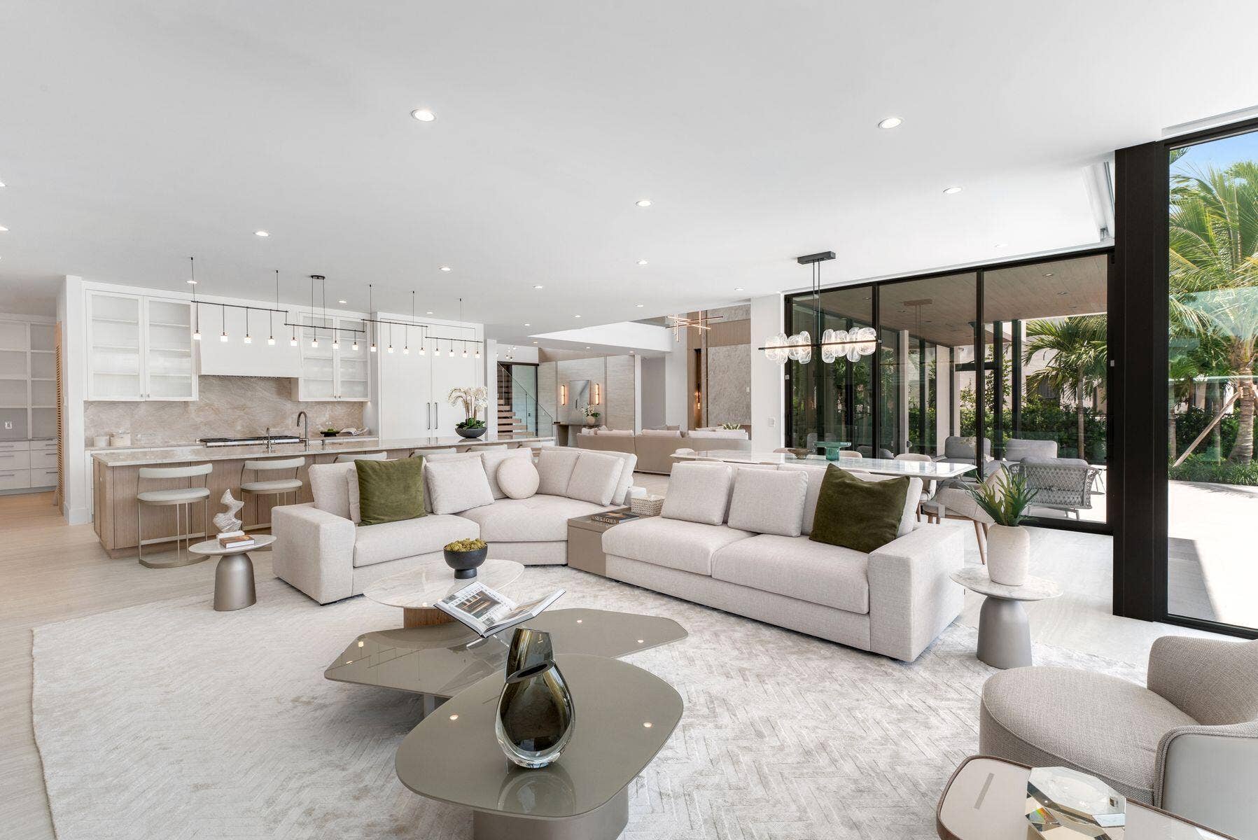 Seamless Indoor-Outdoor Living